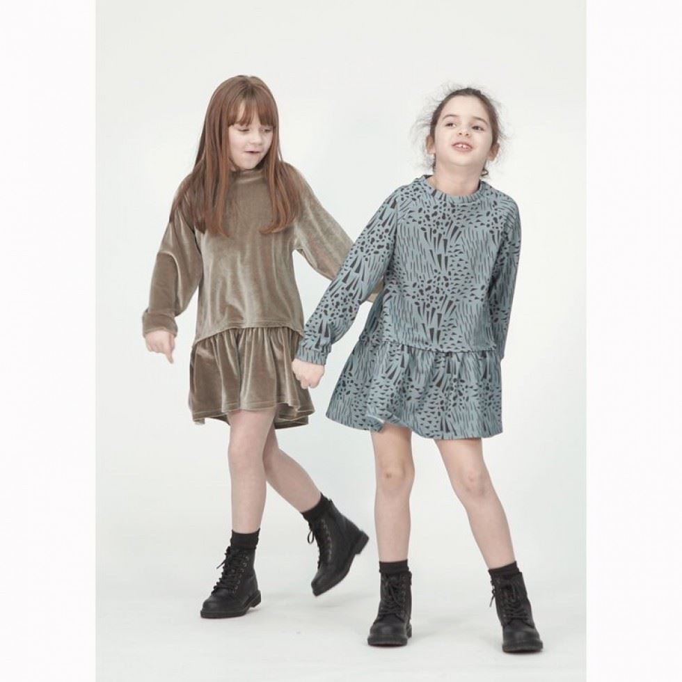 Pattern Paper Scissors Paper Sewing Pattern Stevie Trapese Sweat Dress
 