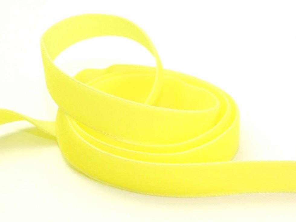 Berisfords 9452 Citron Velvet Ribbon Mini Roll