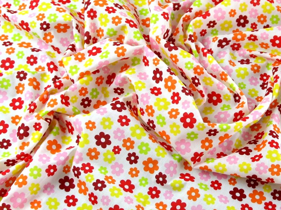 Red Printed Polycotton Fabric