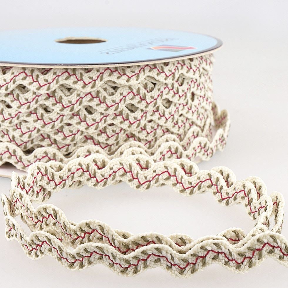 Stephanoise Fancy Ric Rac Trim Ivory
 