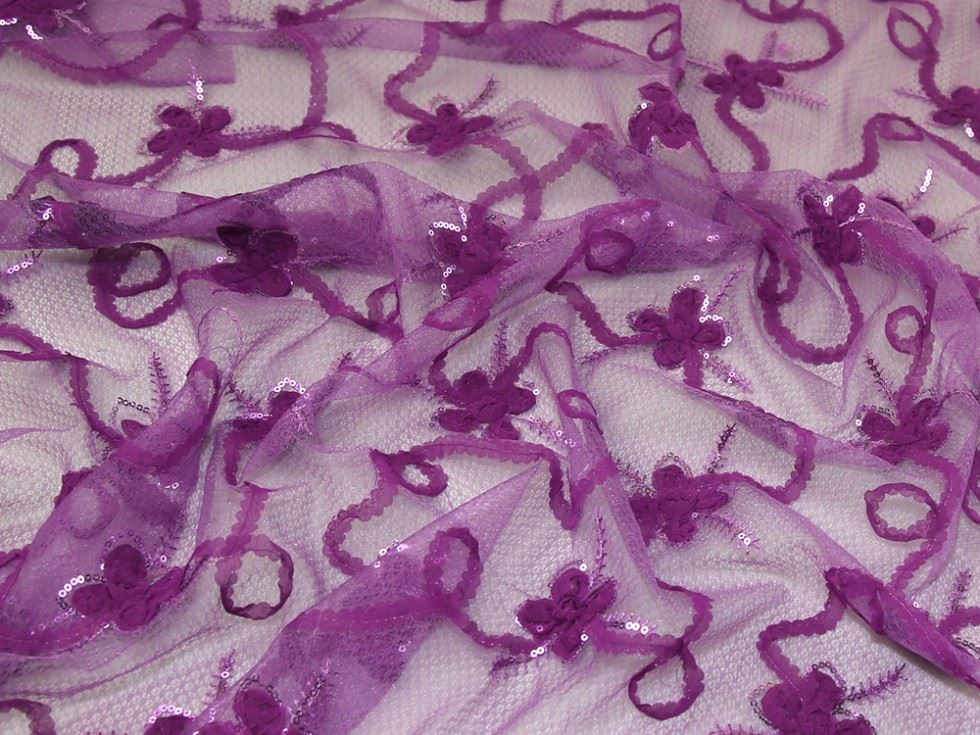 Deadstock Stretch Lace Fabric Magenta