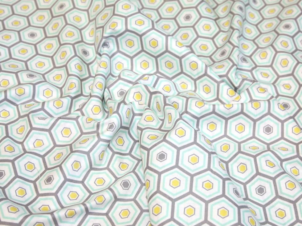 Camelot Fabrics Aqua 100% Cotton Poplin Fabric