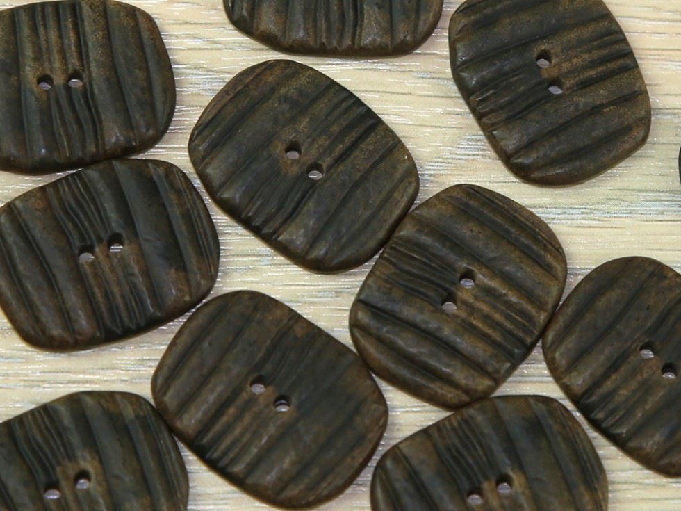 Dill Brown Wood Effect Oval Textured Buttons (Value Pack)