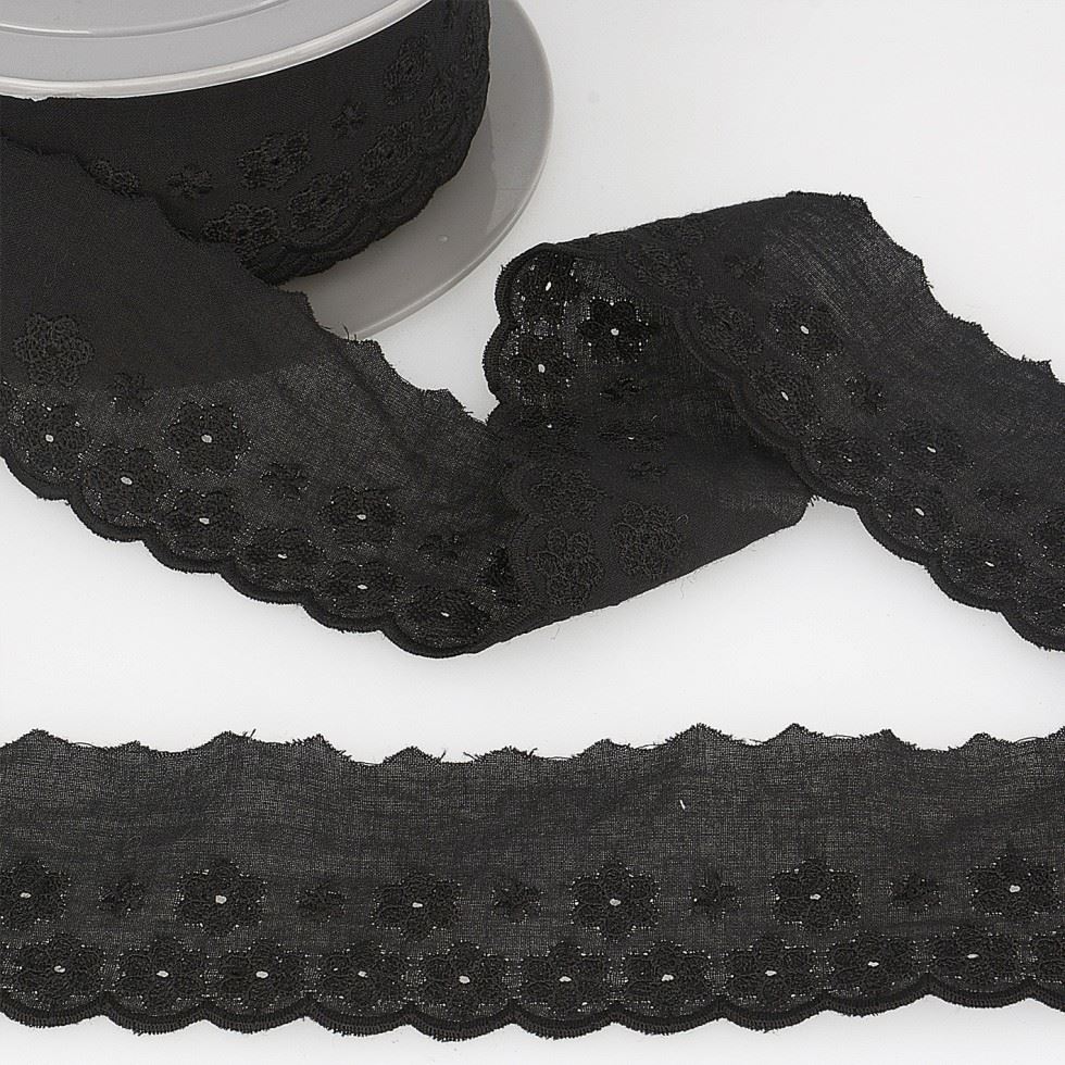 Stephanoise Black Eyelet Lace Trim