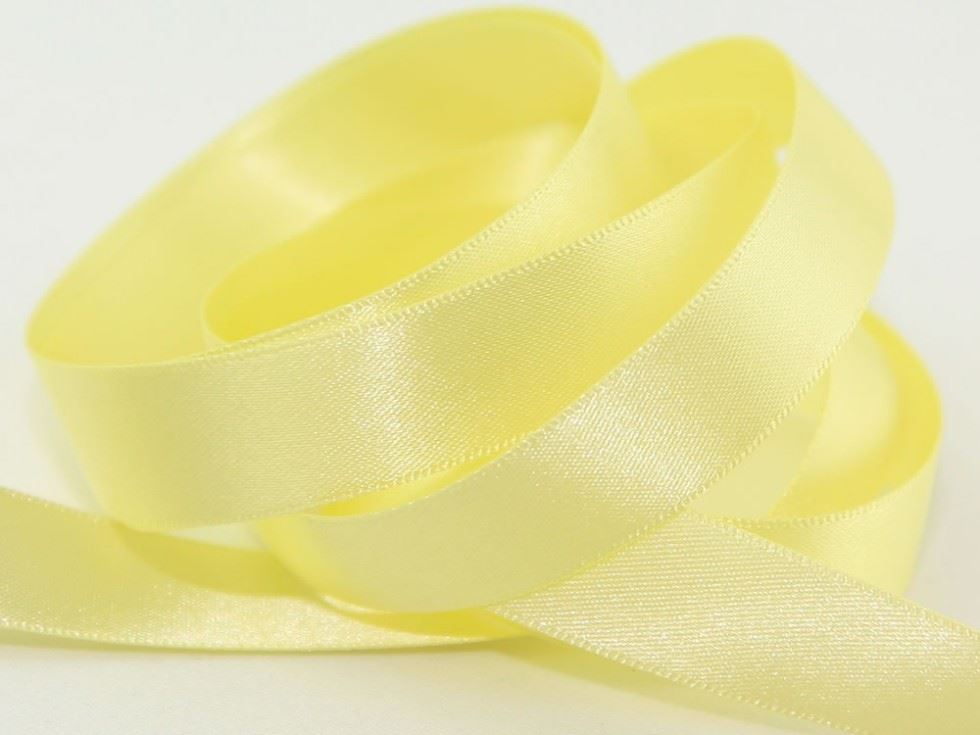 Berisfords 14 Pale Lemon Double Faced Satin Ribbon