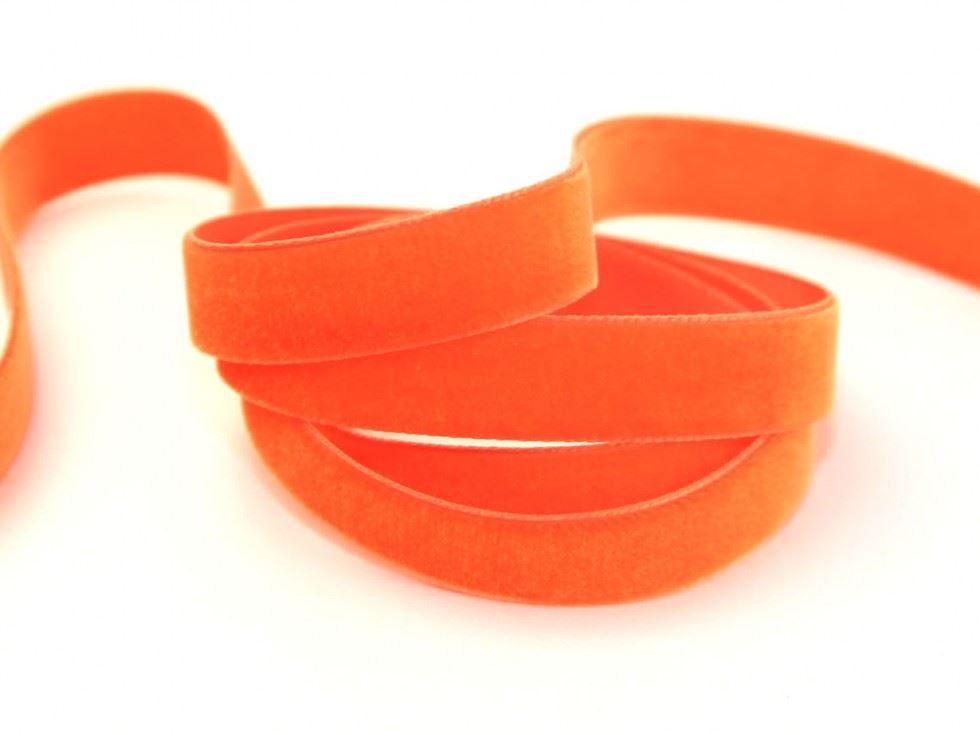 Berisfords 9601 Capucine Velvet Ribbon Mini Roll