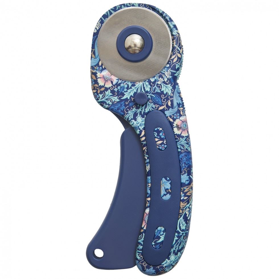 Hobby And Gift Woodblock Floral Rotary Cutter