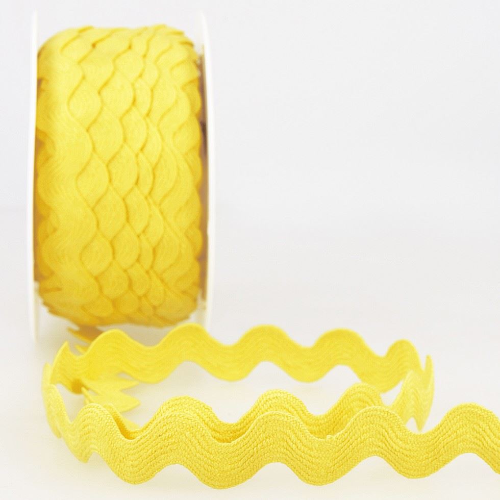 Stephanoise Yellow Ric Rac Trim