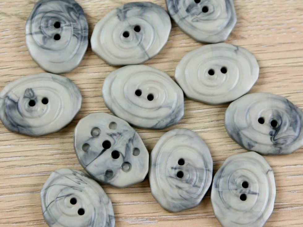 Dill Irregular Buttons (Value Pack) Sage Green
 