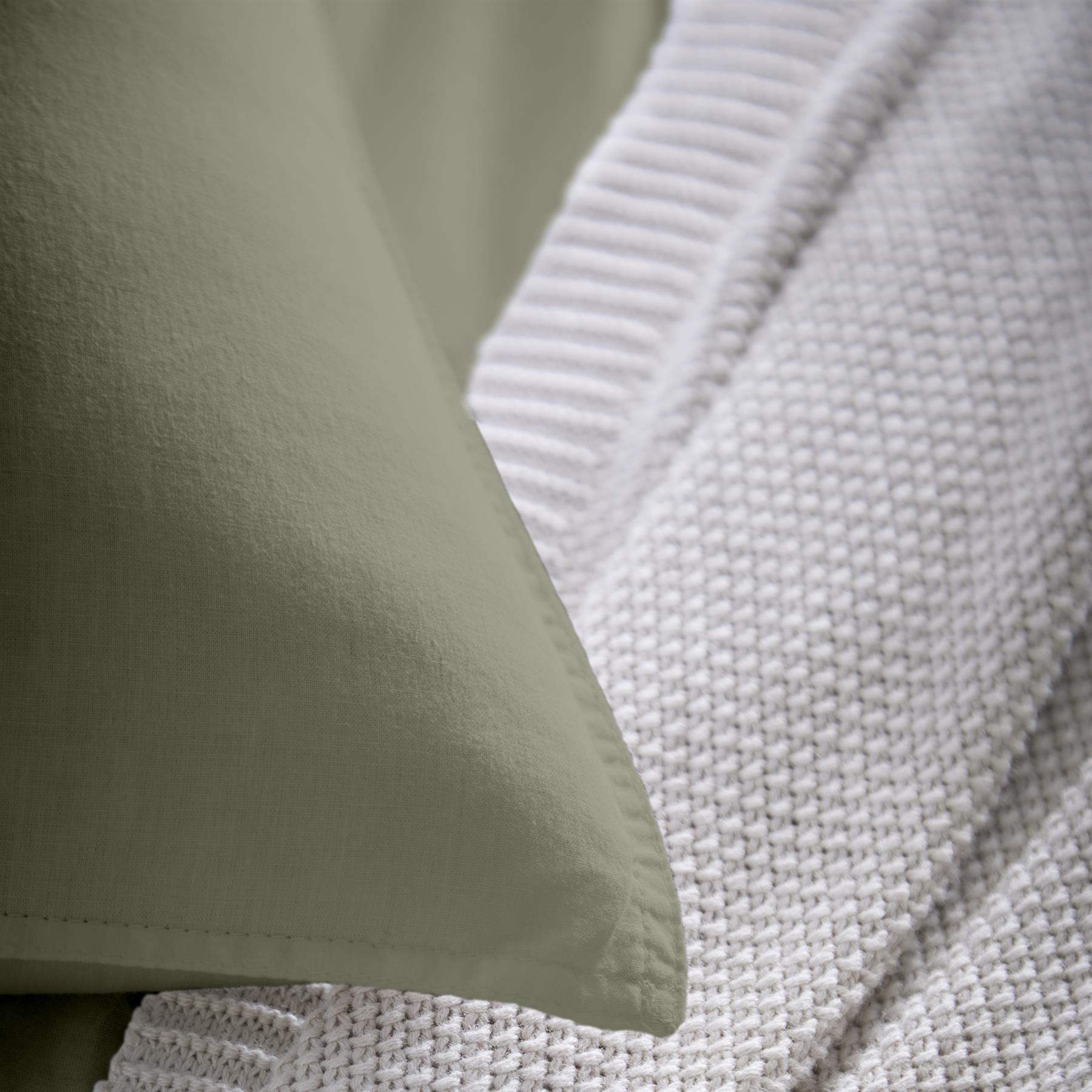 Appletree Loft Cassia 100% Cotton Duvet Cover Set in Khaki Green - Picture 4 of 7