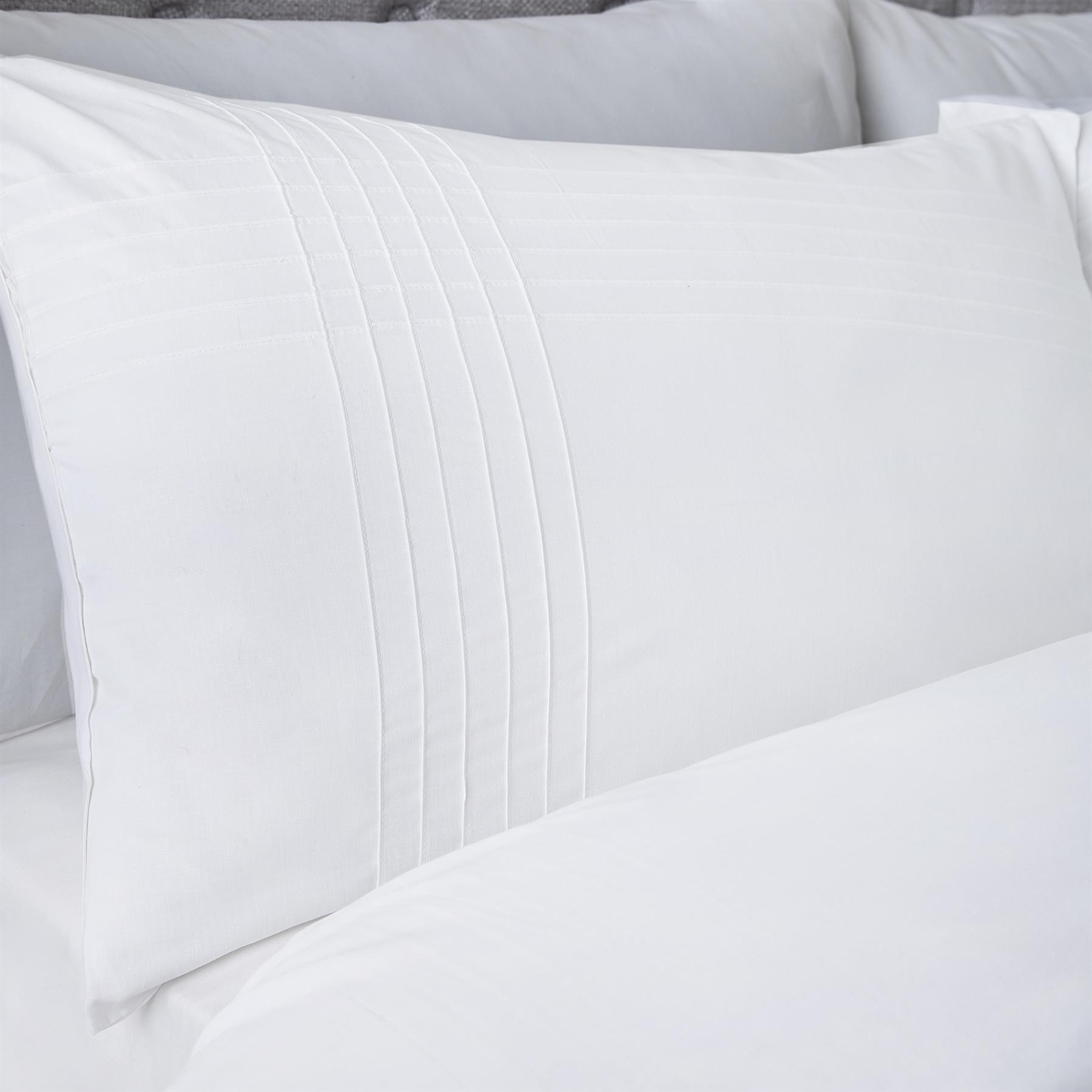Serene Amalfi Cotton Rich Polycotton Duvet Cover Set in White - Picture 4 of 5