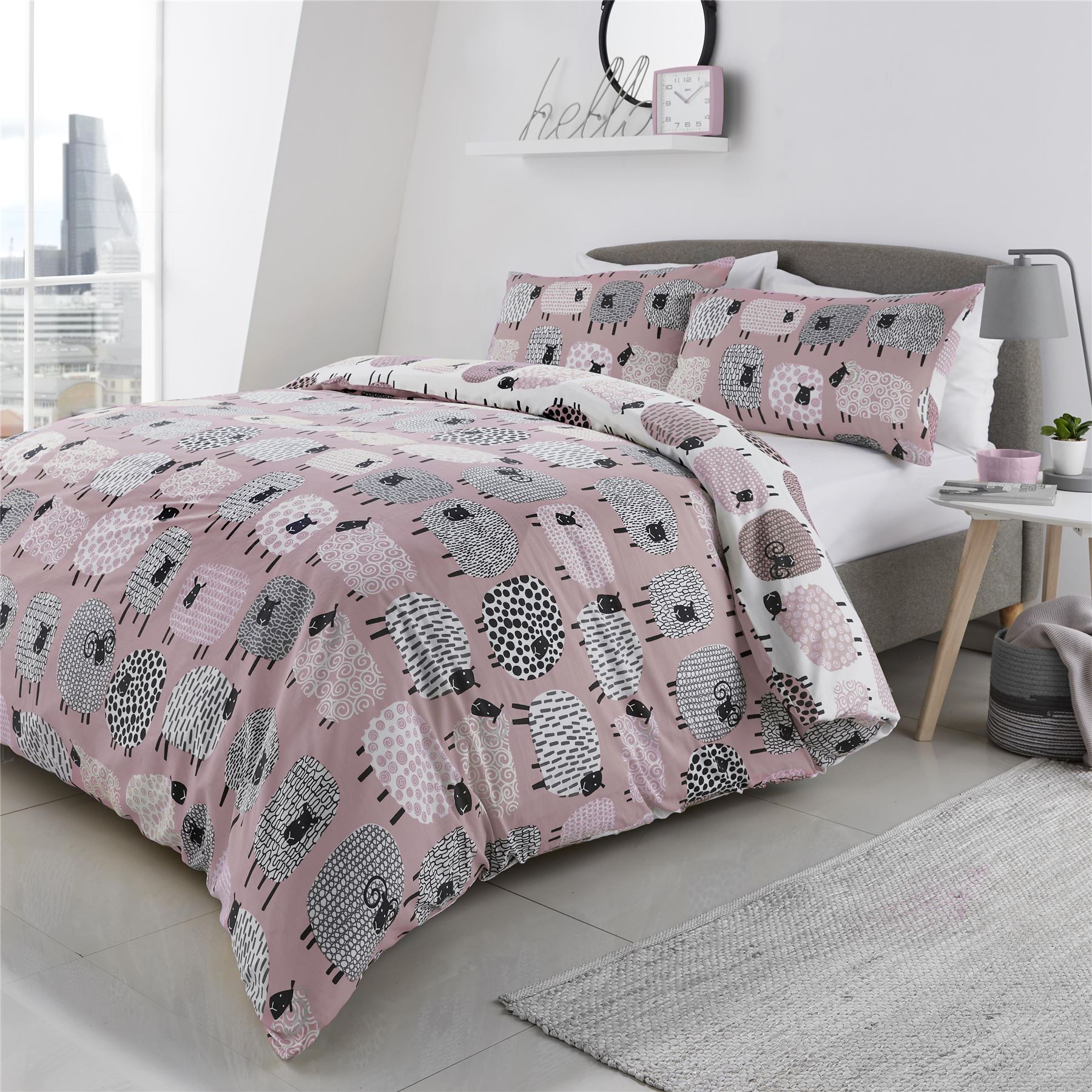 Fusion Dotty Sheep Reversible Cotton Rich Polycotton Duvet Cover Set - Imagen 2 de 16