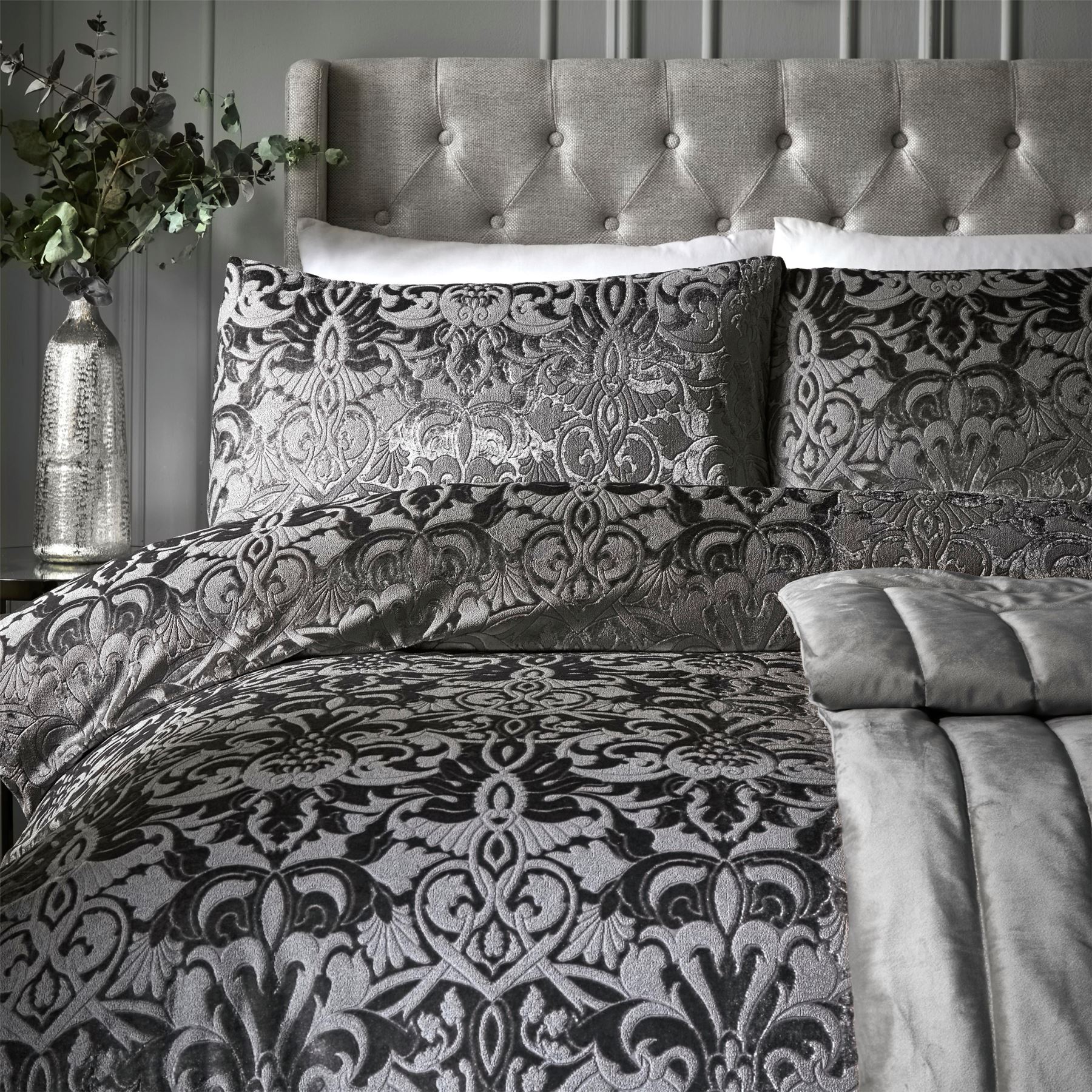Laurence Llewelyn-Bowen Firenza 100% Polyester Duvet Cover Set in Slate - Picture 3 of 5
