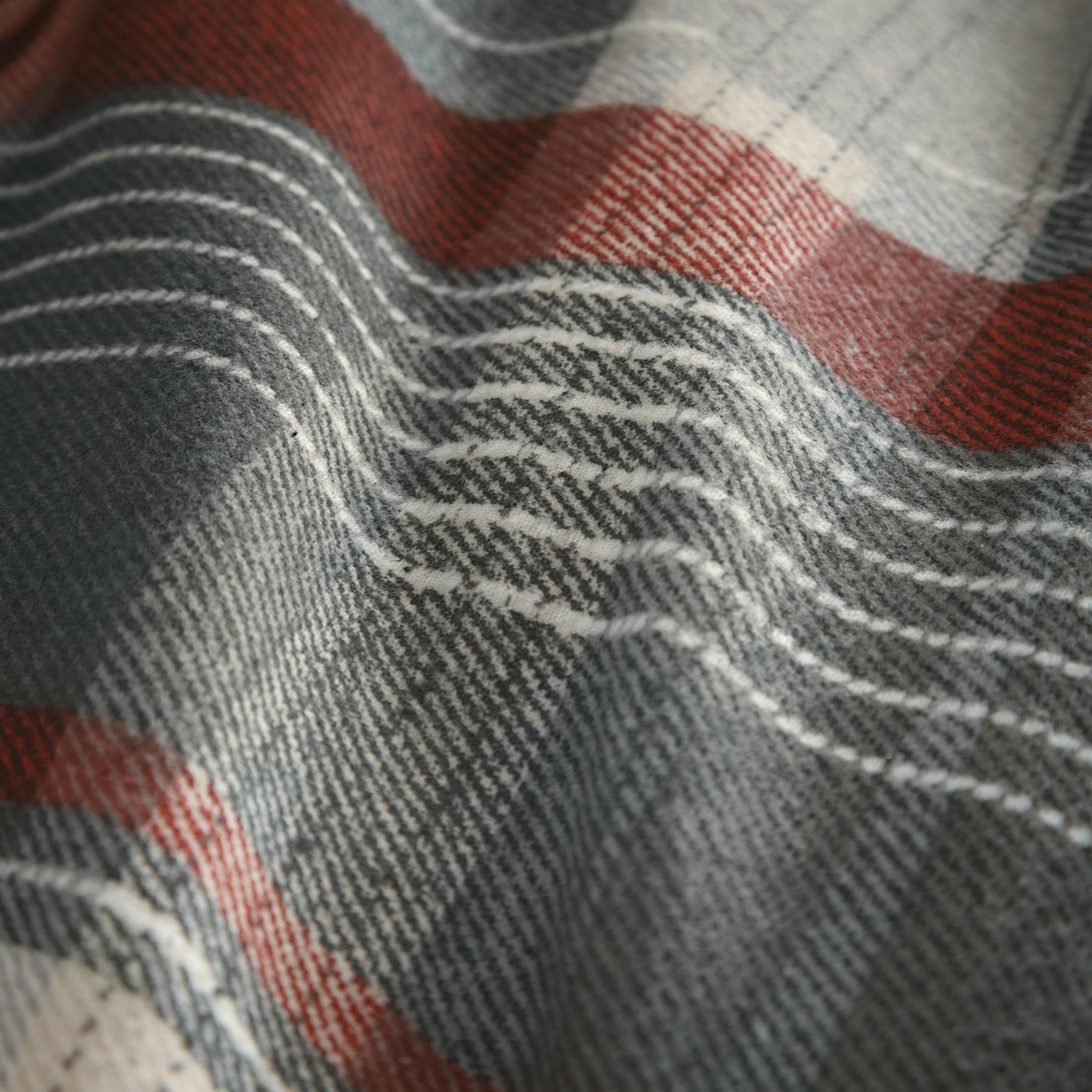 Appletree Hygge Connolly 100% Brushed Cotton Duvet Cover Set in Red - Picture 3 of 5