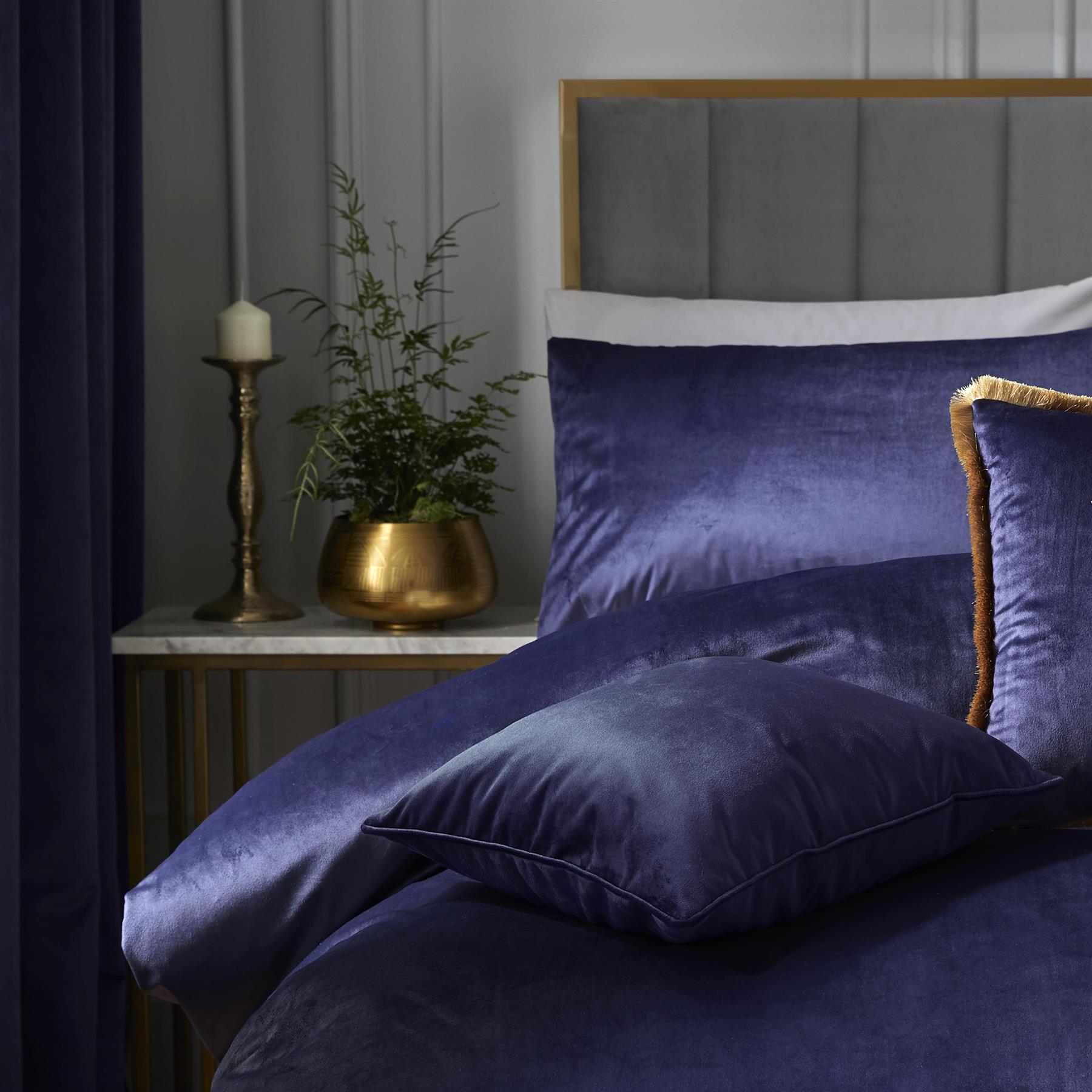 Montrose Luxury Duvet Cover Set by Laurence Llewelyn-Bowen 100% Polyester - Picture 15 of 21