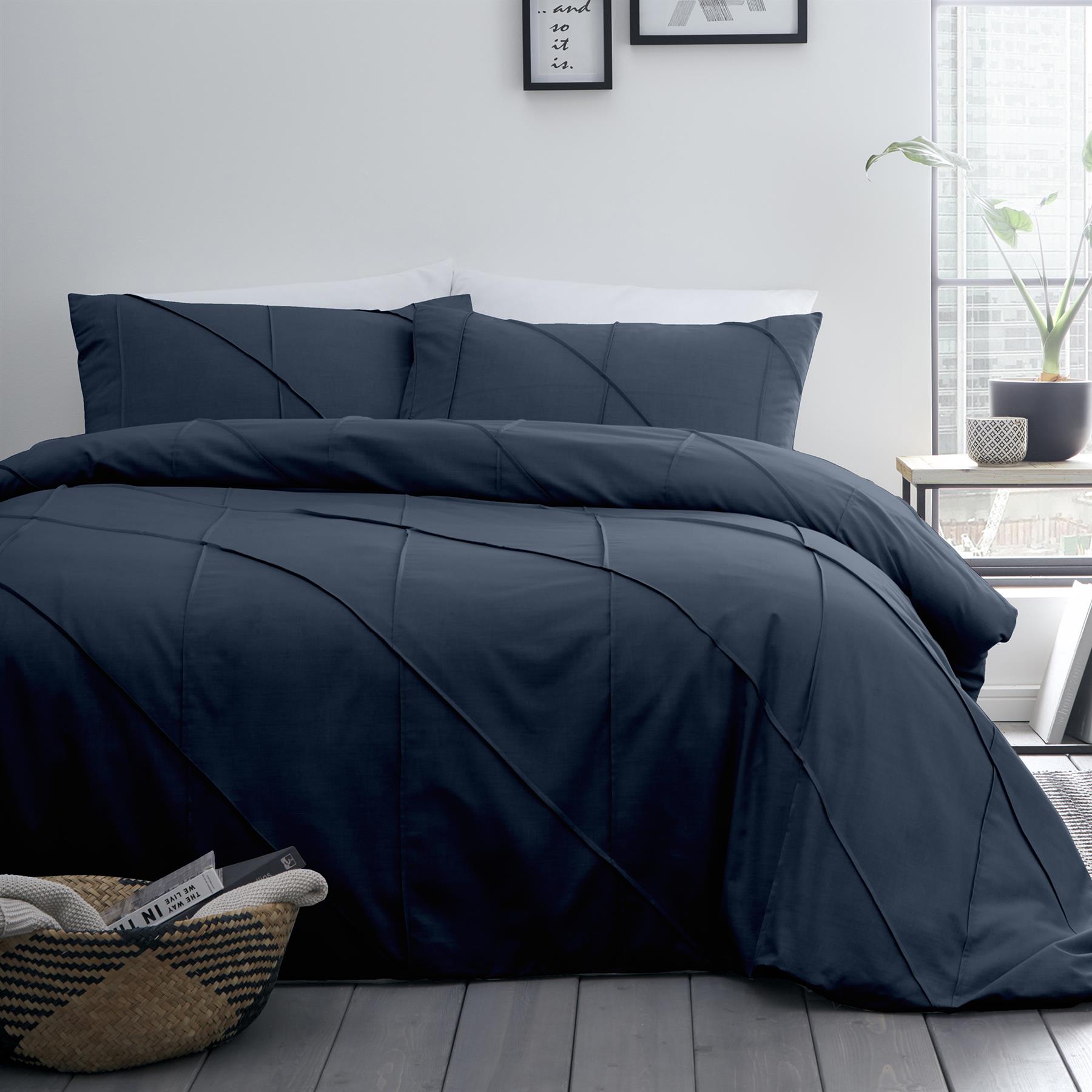 Serene Dart Cotton Rich Polycotton Duvet Cover Set in Navy Blue - Picture 2 of 4