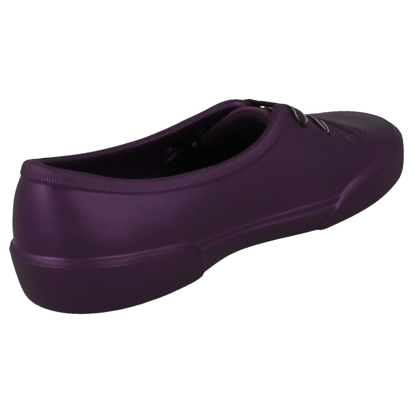 Nahanijunior Crocs Girls Slip On Flats