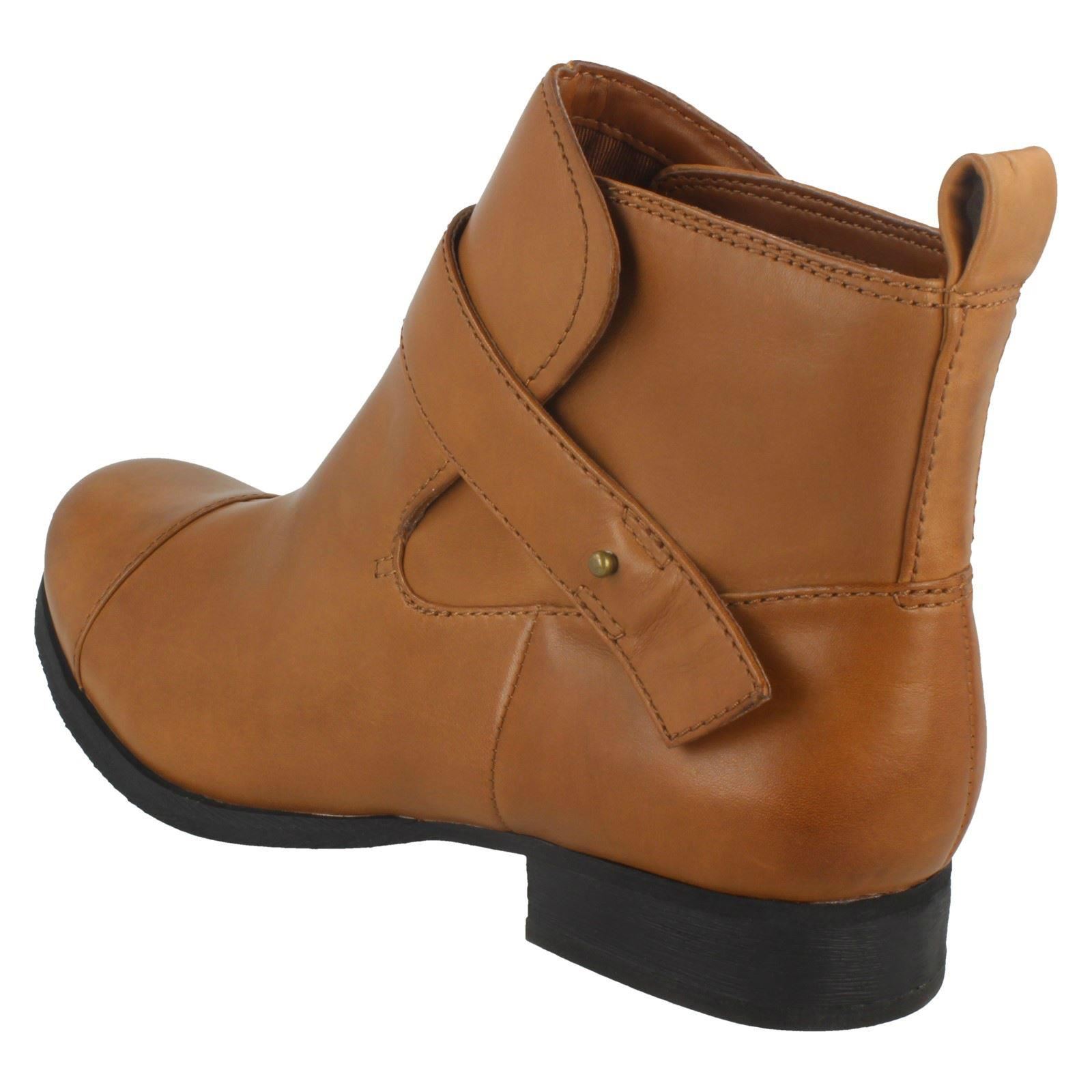 clarks ladbroke magic