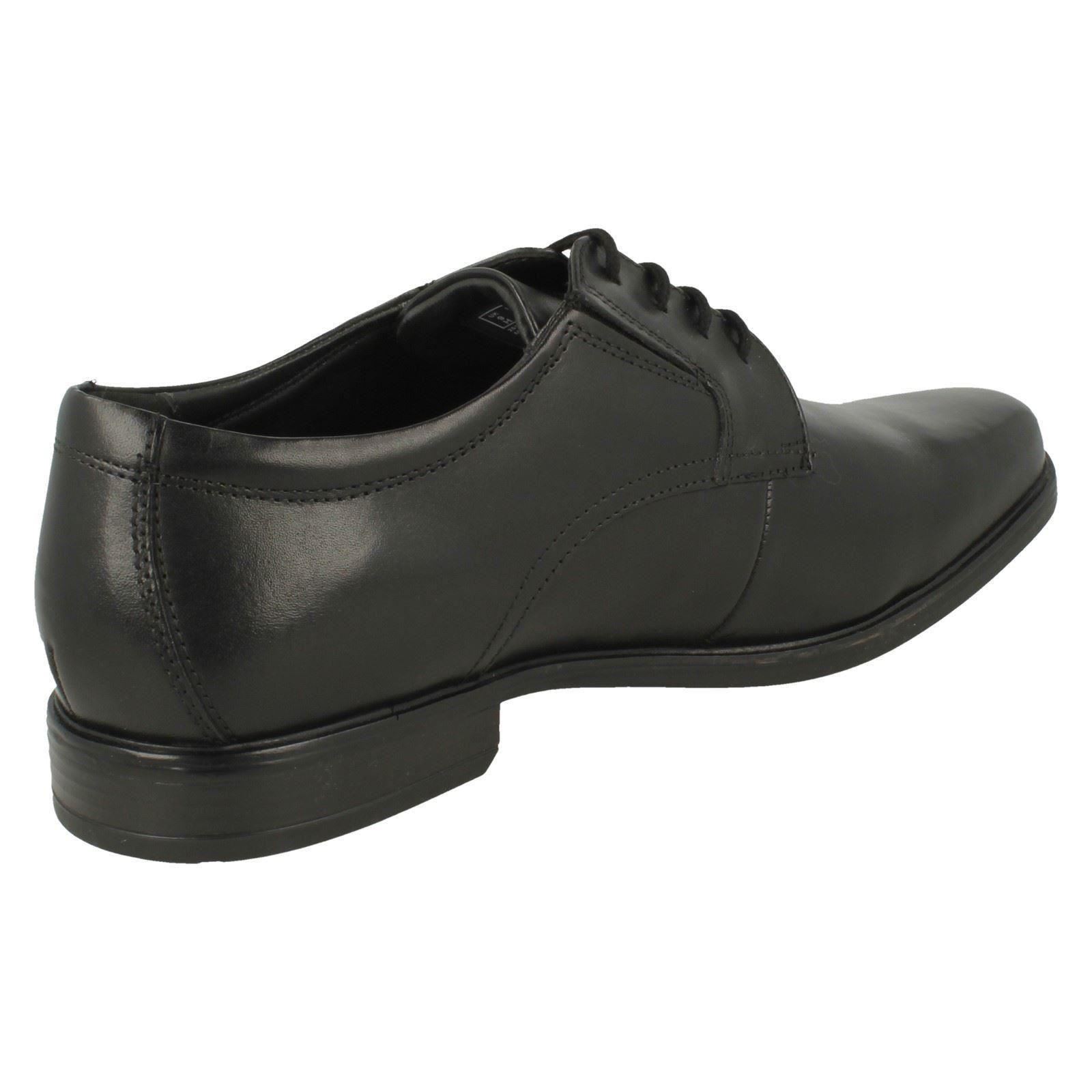 SAOLA Scarpe derby stringate 'Uomo Clarks' Howard Walk