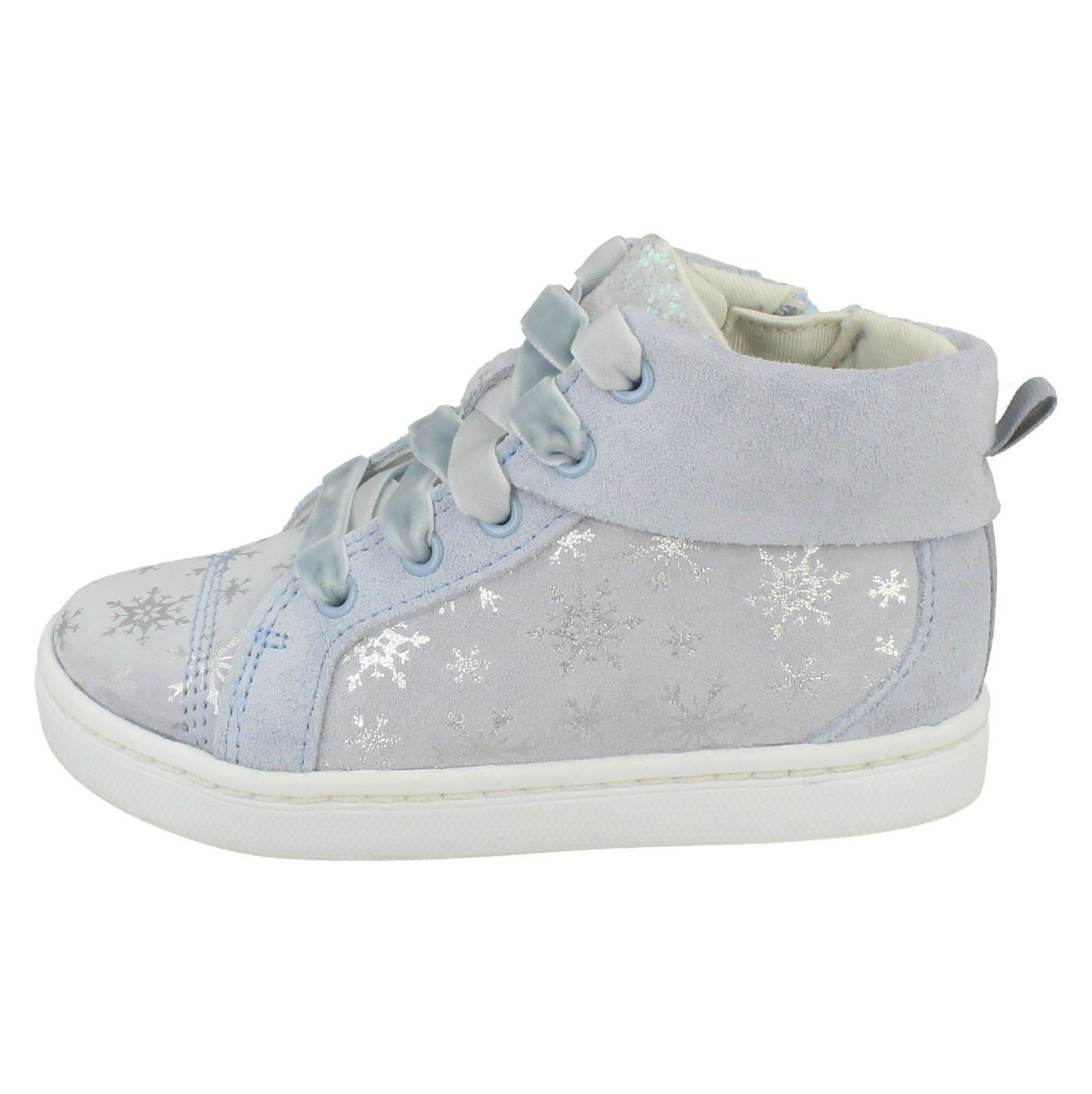 Girls Clarks Disney Frozen Casual Zip Suede Ankle Boots City Frost - Picture 3 of 10