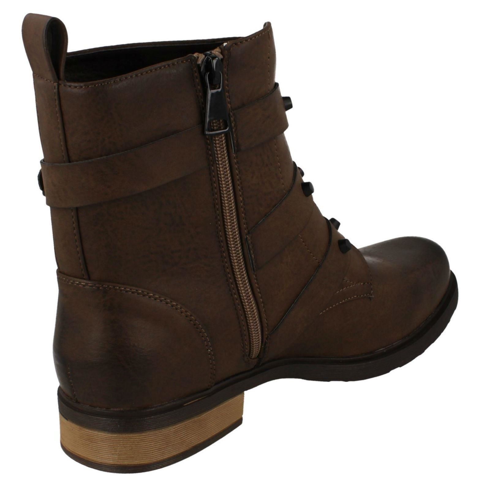 Ladies Spot On Ankle Boots - Picture 17 of 19