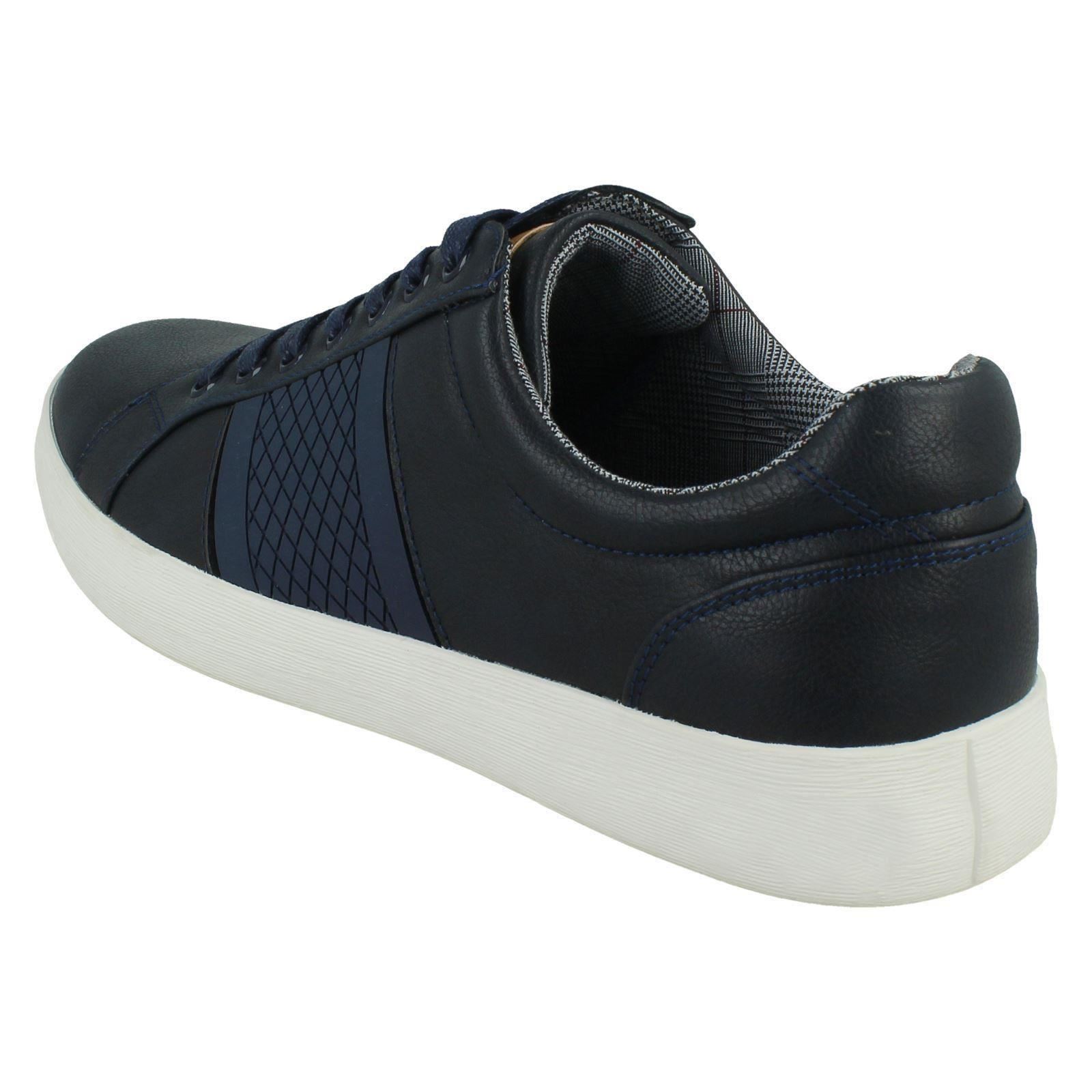 Mens Thomas Blunt Lace Up Trainers  - Picture 4 of 19