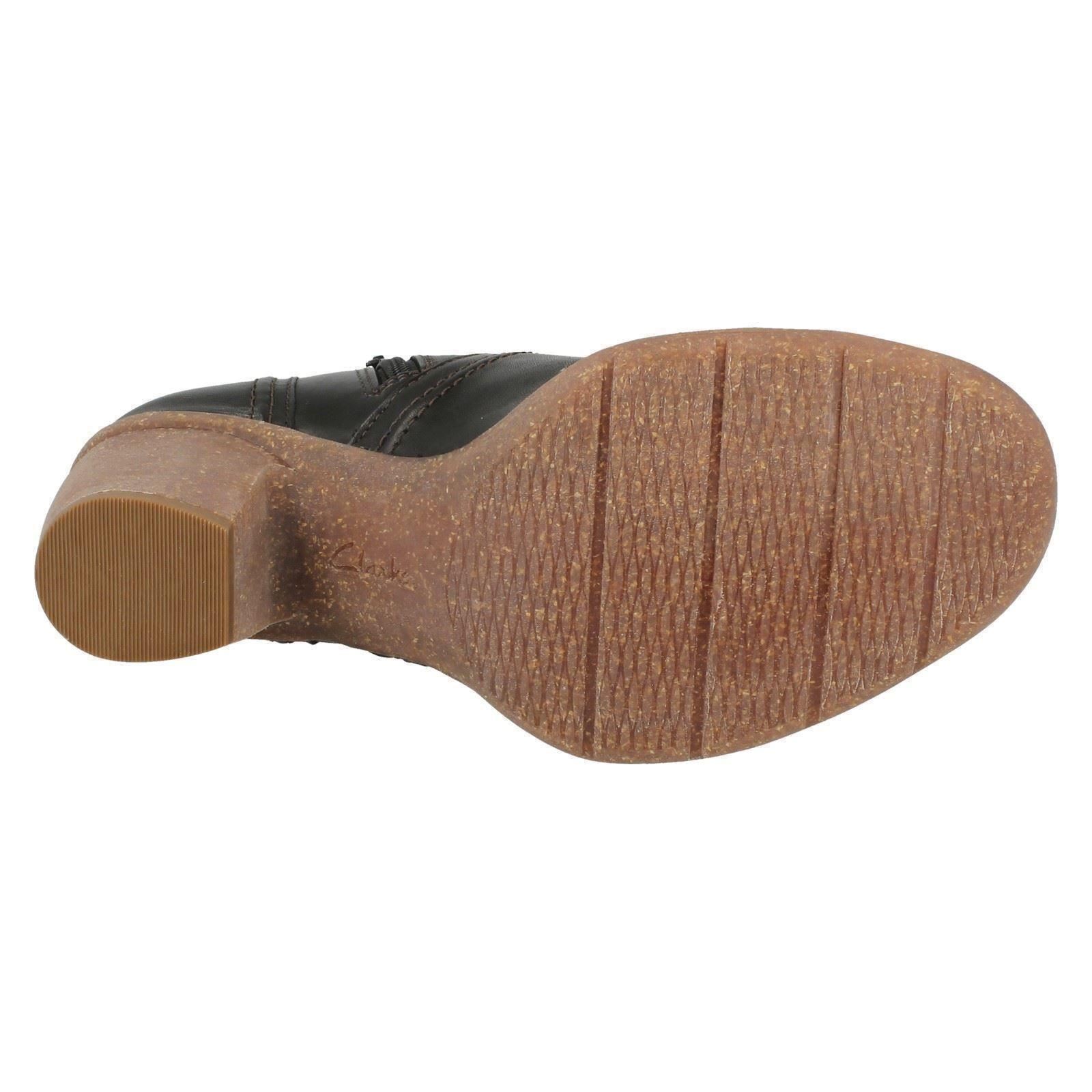 Damas Clarks Grueso botas al Tobillo 'carleta 'carleta Tobillo París's 74a471 Damas Clarks Grueso botas al Tobillo 'carleta 'carleta Tobillo París's 74a471