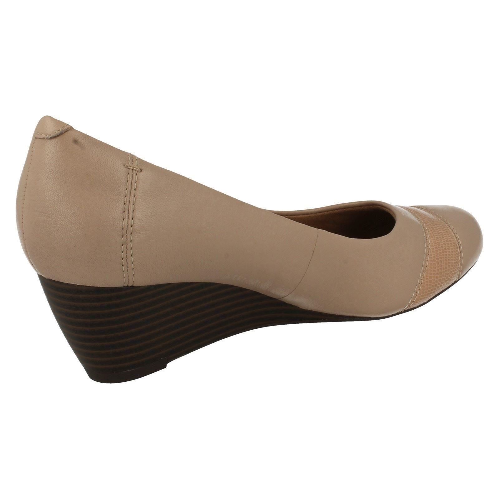 Ladies Clarks Clarks Clarks Brielle Tacha Wedge Heeled shoes 78ea91 Ladies Clarks Clarks Clarks Brielle Tacha Wedge Heeled shoes 78ea91
