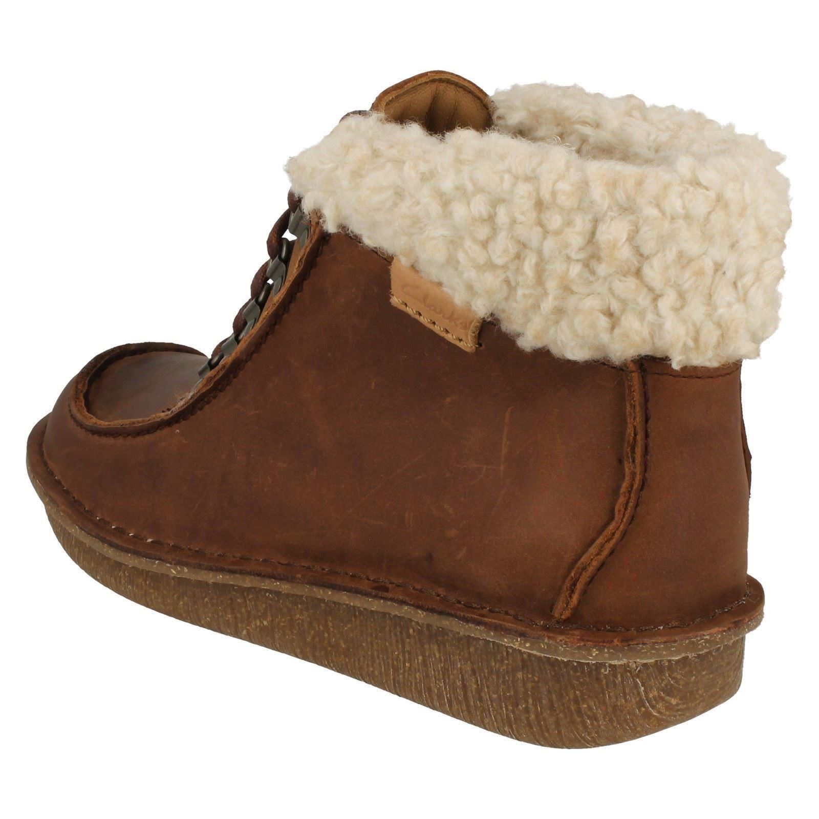 Top de las Señoras Clarks Piel Clarks Señoras botas al Tobillo Funny Girl 11e066 Top de las Señoras Clarks Piel Clarks Señoras botas al Tobillo Funny Girl 11e066