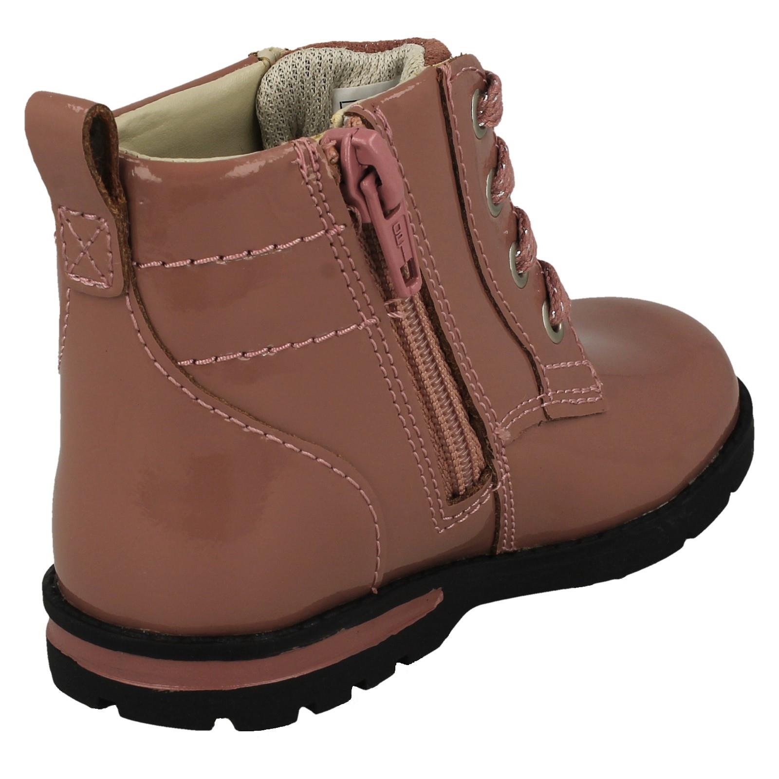 Mädchen Clarks Reißverschluss Stiefeletten Dabi Spitze - Picture 27 of 28