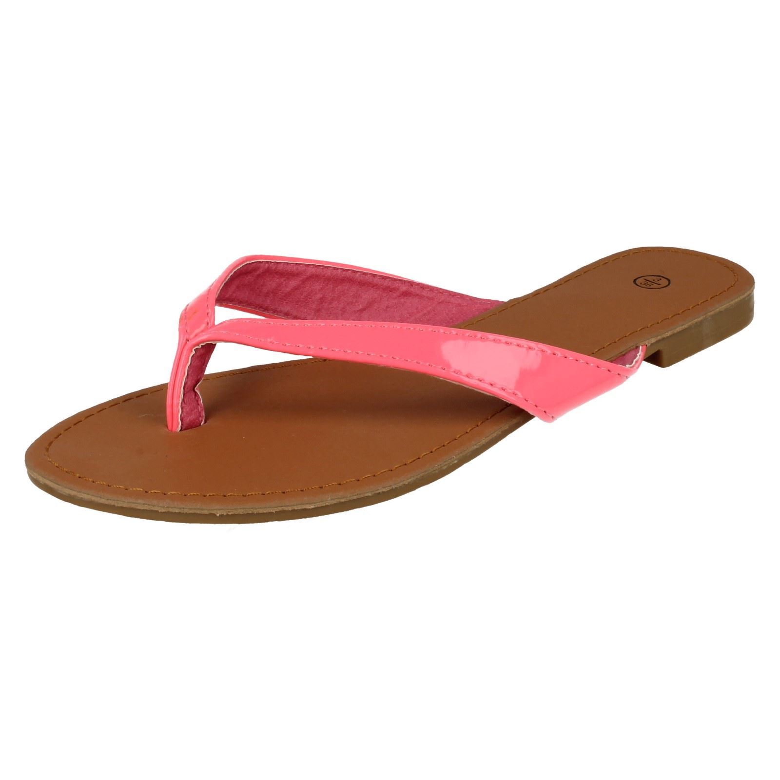 ladies toe post sandals size 5