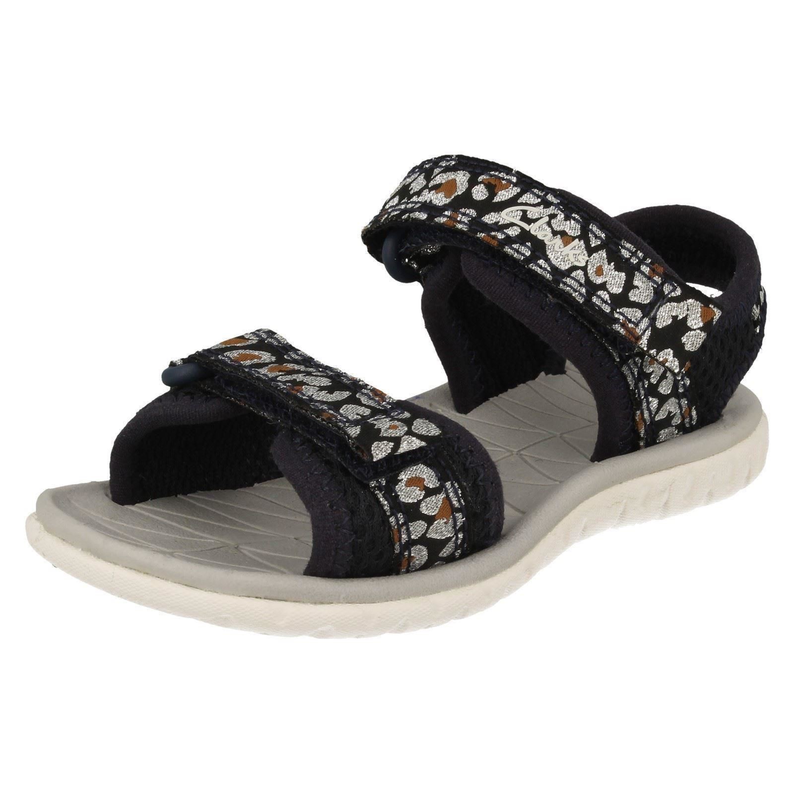Childrens Clarks Casual Hook & Loop Textile Summer Sandals Surfing Tide K - Picture 38 of 73