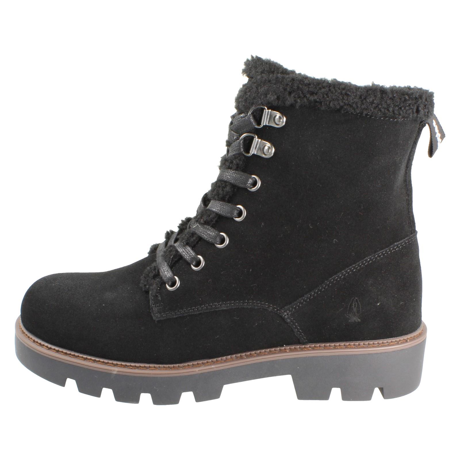 Mujer Hush Puppies Ante Resistente Al Agua Caliente Botines 3CM Tacón Aurelia - Picture 3 of 10