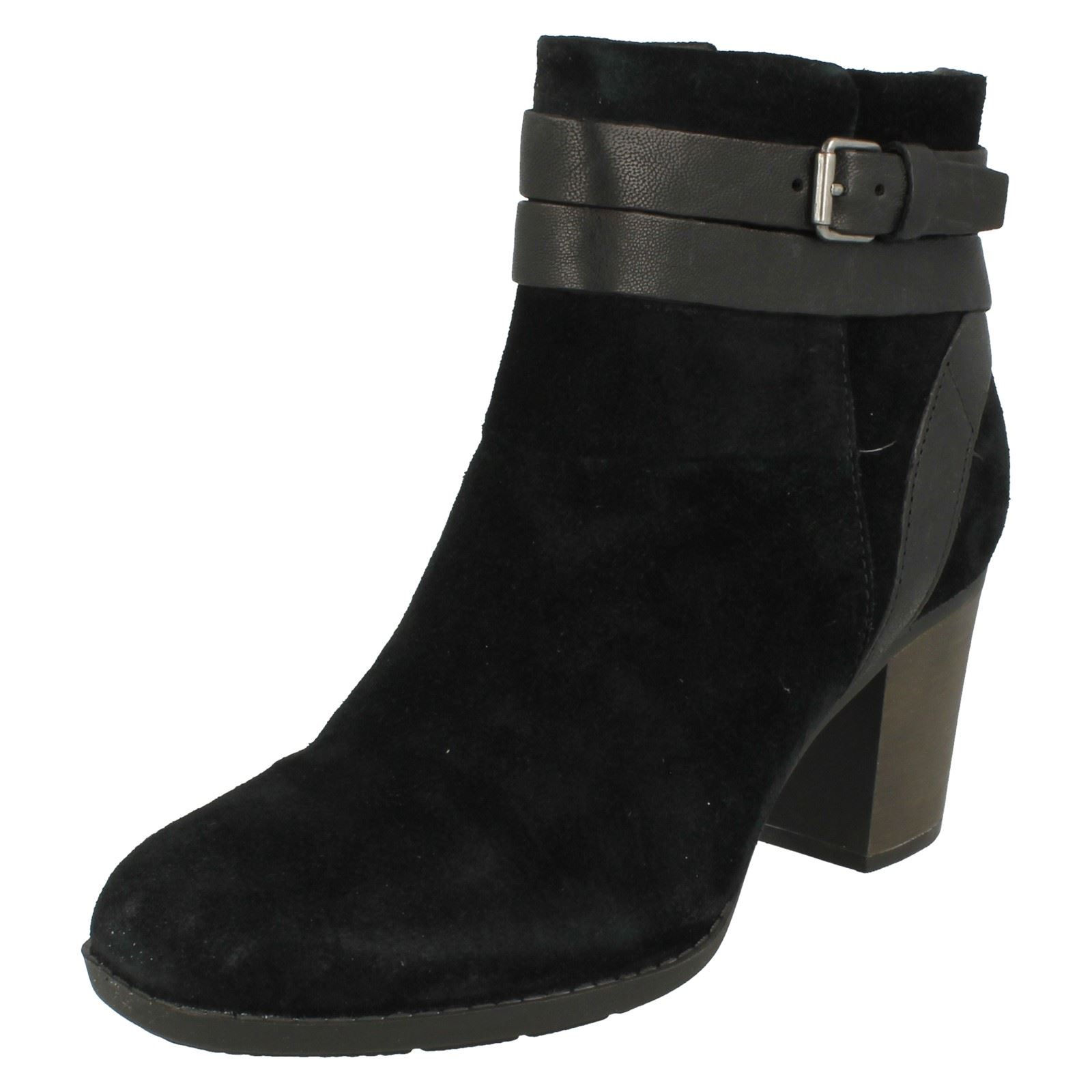 Clarks Donna Stivali con Tacco e Smart ENFIELD River River River 00a020 Clarks Donna Stivali con Tacco e Smart ENFIELD River River River 00a020