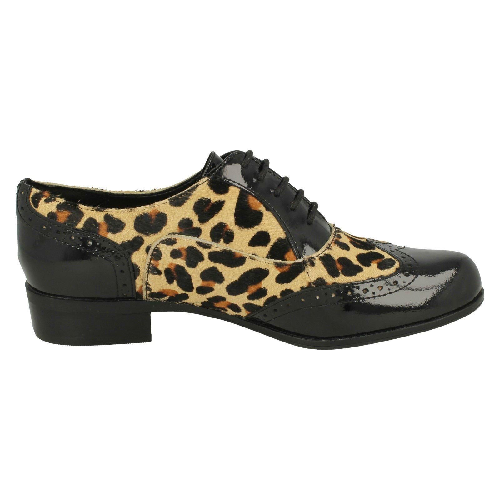 Ladies Clarks Brogue Shoes *Hamble Oak* - Picture 58 of 154
