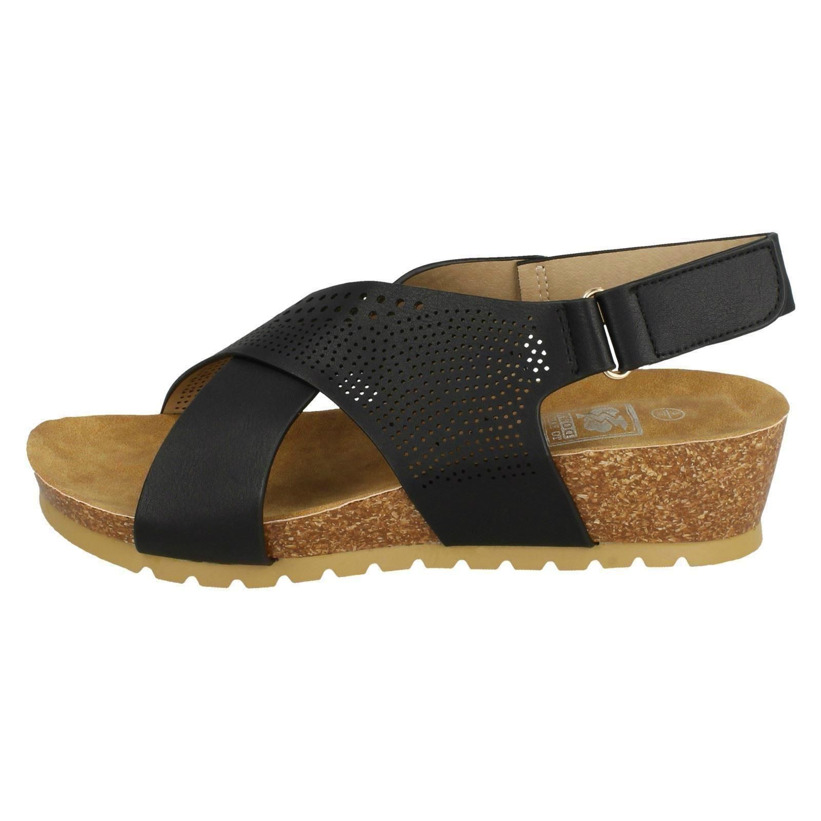 Ladies Down To Earth Mid Wedge X Strap *Sandals* - Picture 13 of 19