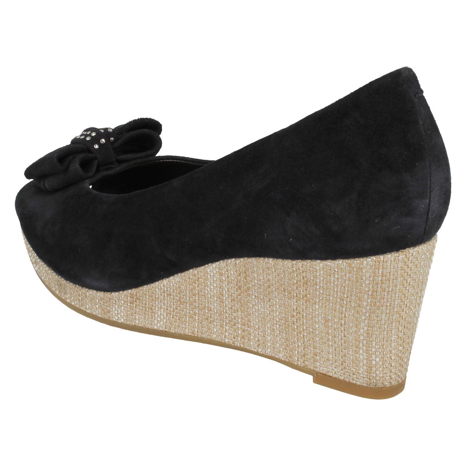 van dal peep toe wedge shoes