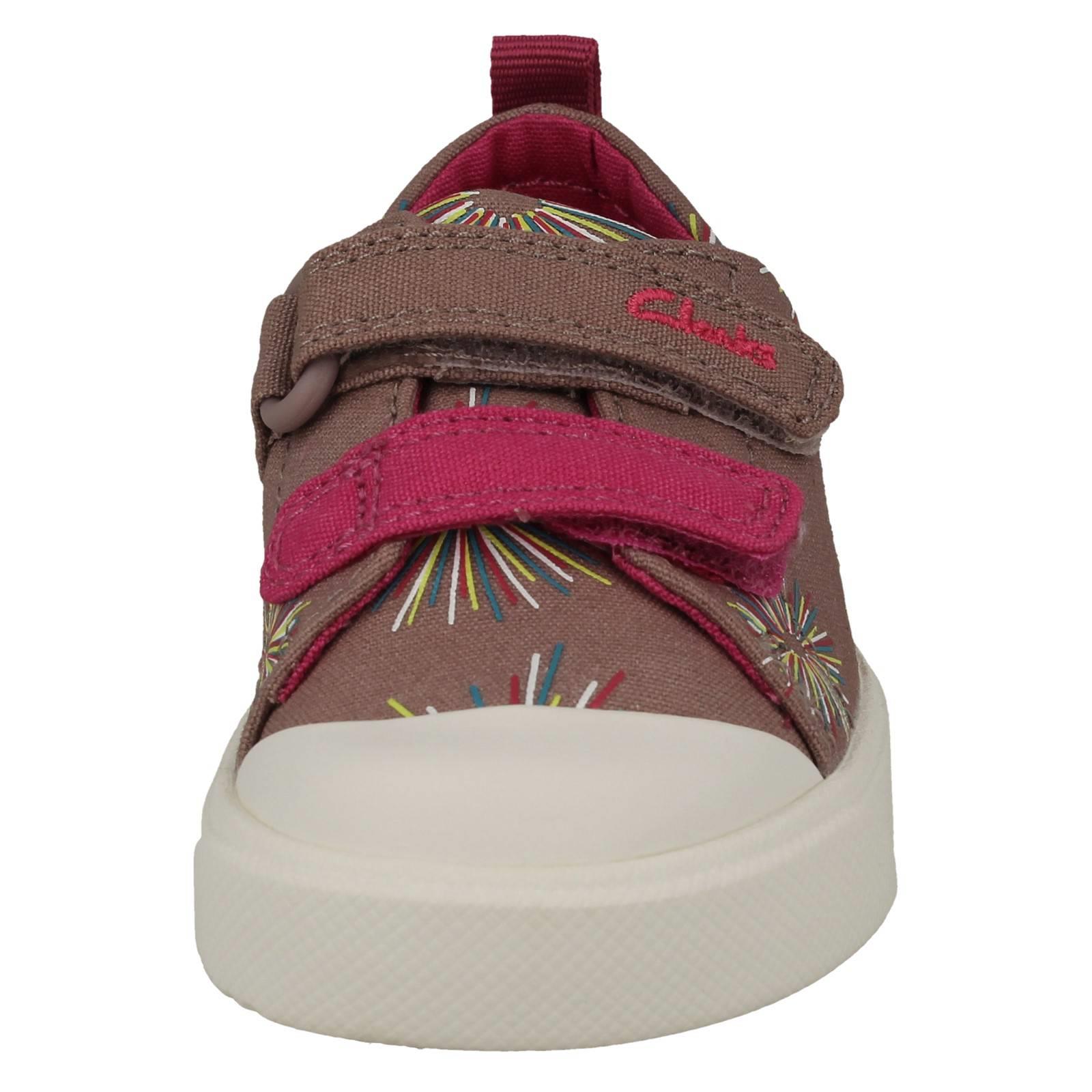 Leichte Canvas-Schuhe mit Clarks-Muster und Details für Kinder *City Bright* - Bild 36 von 64