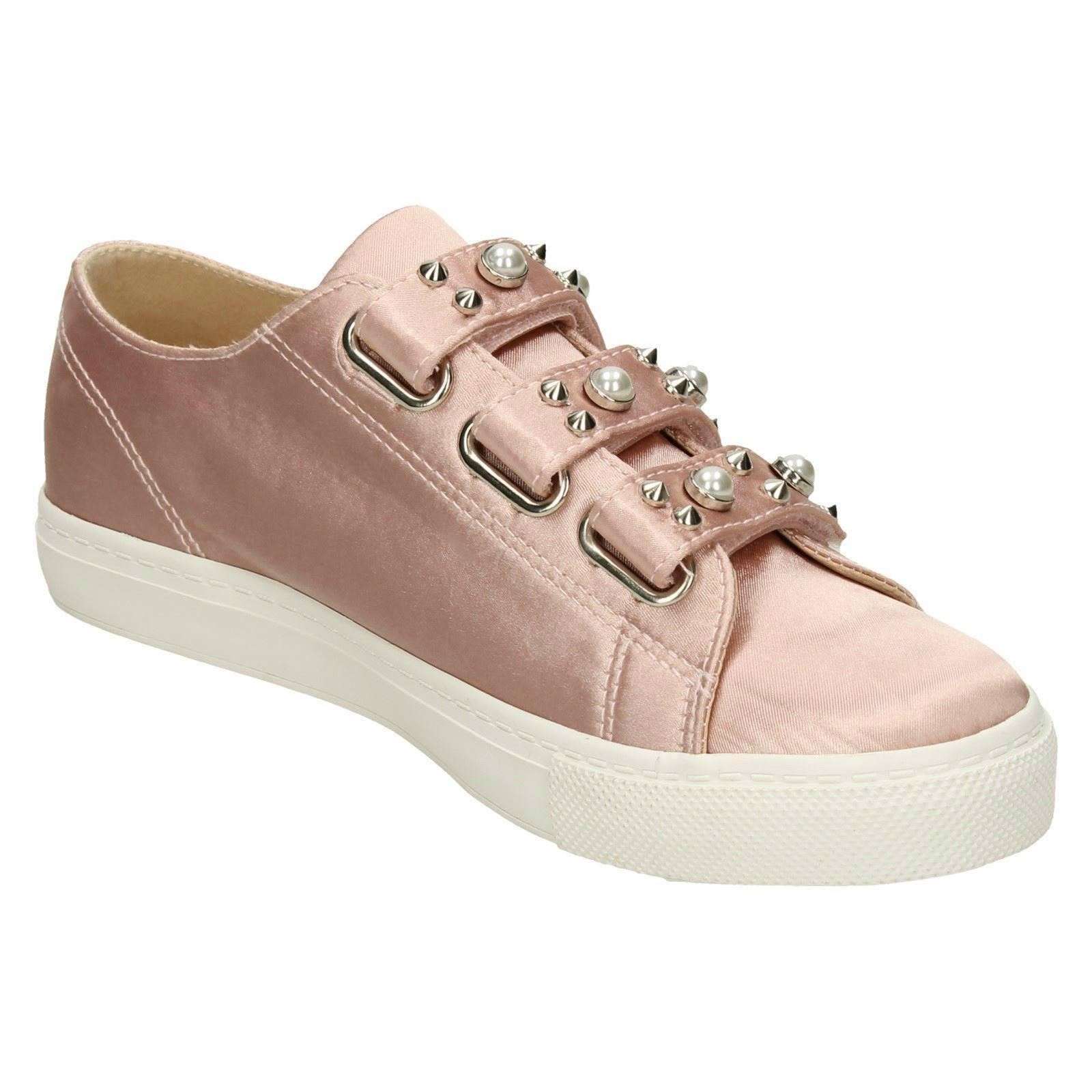 Ladies Spot On Pearl - Strap Trainers F8R0359 - Picture 22 of 28