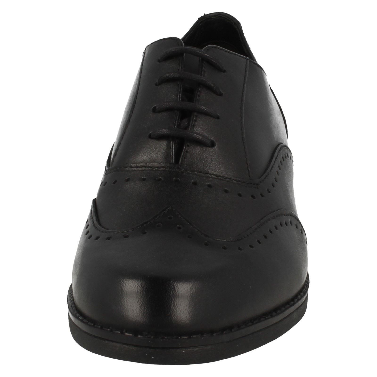 clarks girls brogues