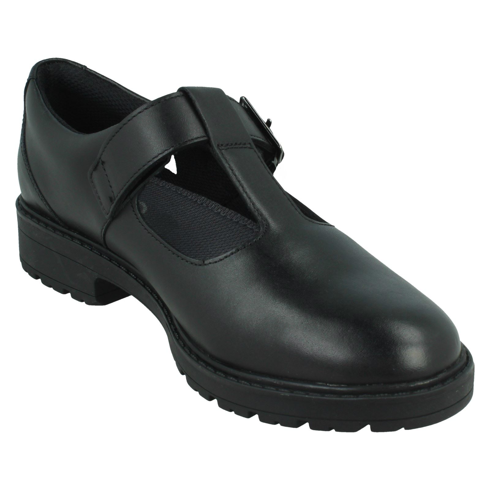 clarks outlet school shoes