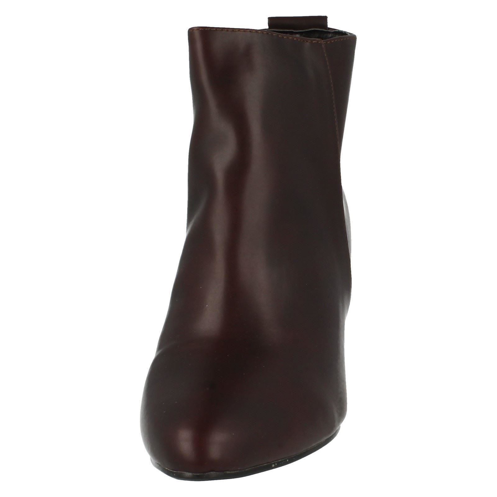 Ladies Spot On Plain Heeled *Ankle Boots* - Picture 27 of 28