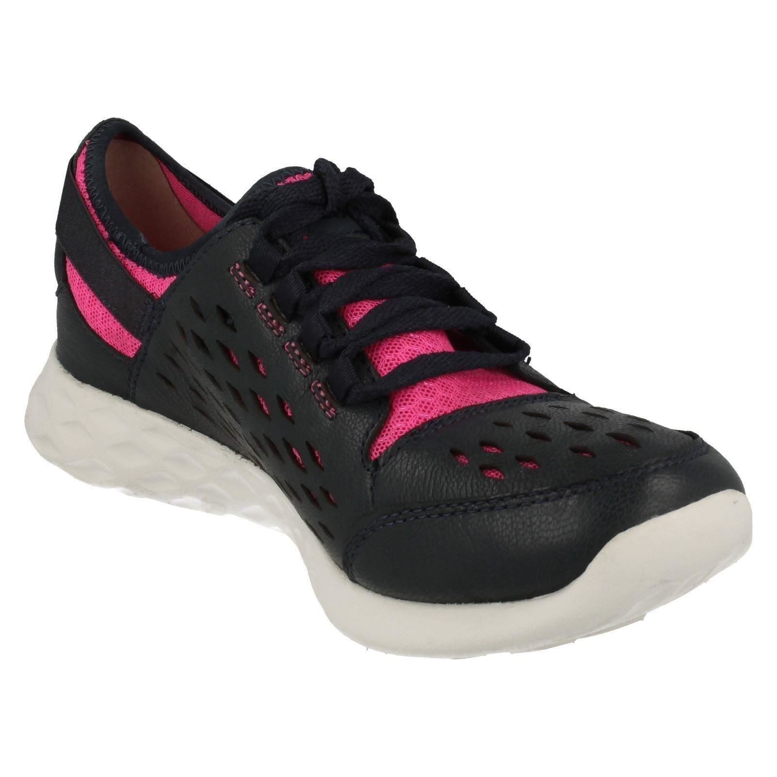 clarks ladies leather trainers