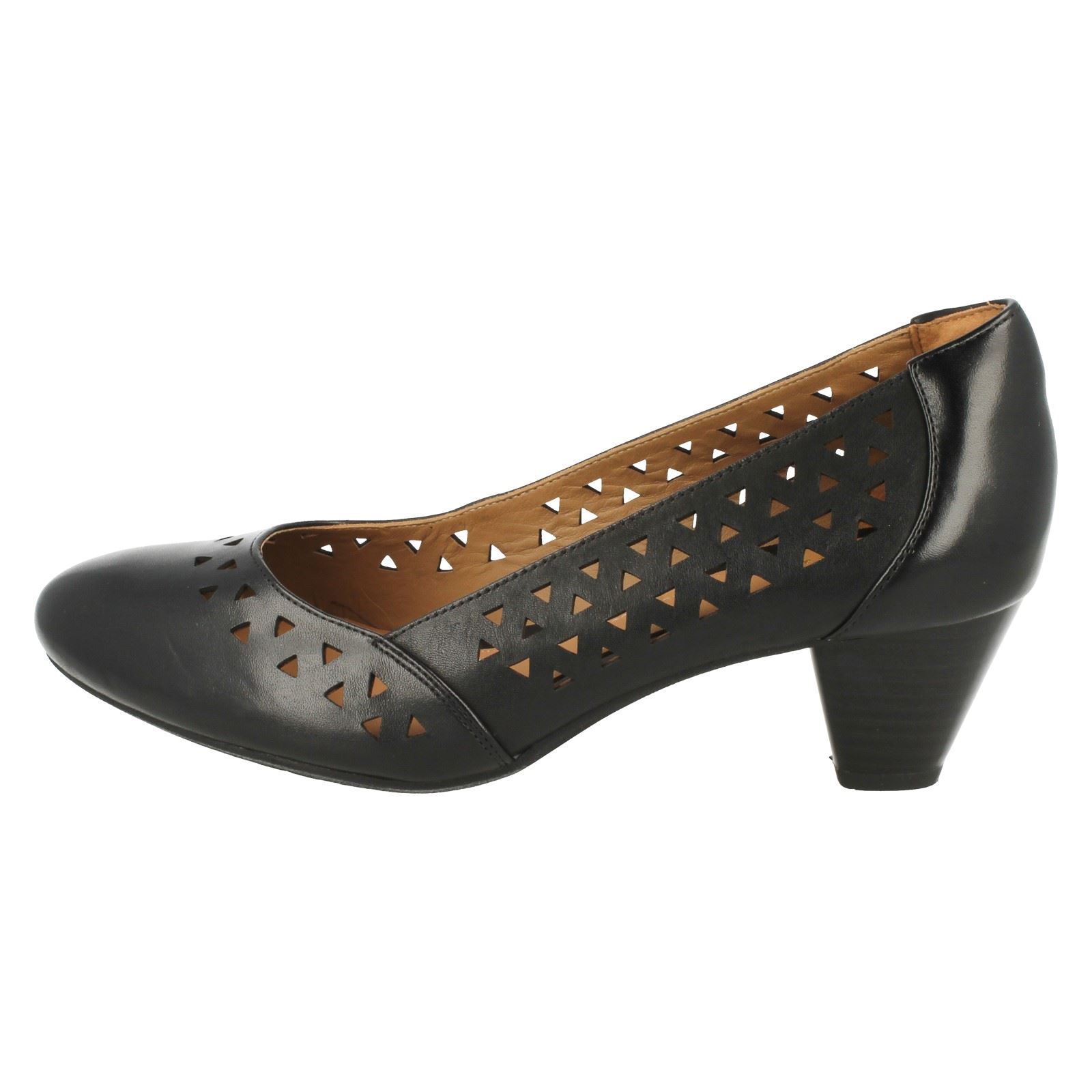 Ladies Clarks Smart Court Shoes Denny Dallas eBay