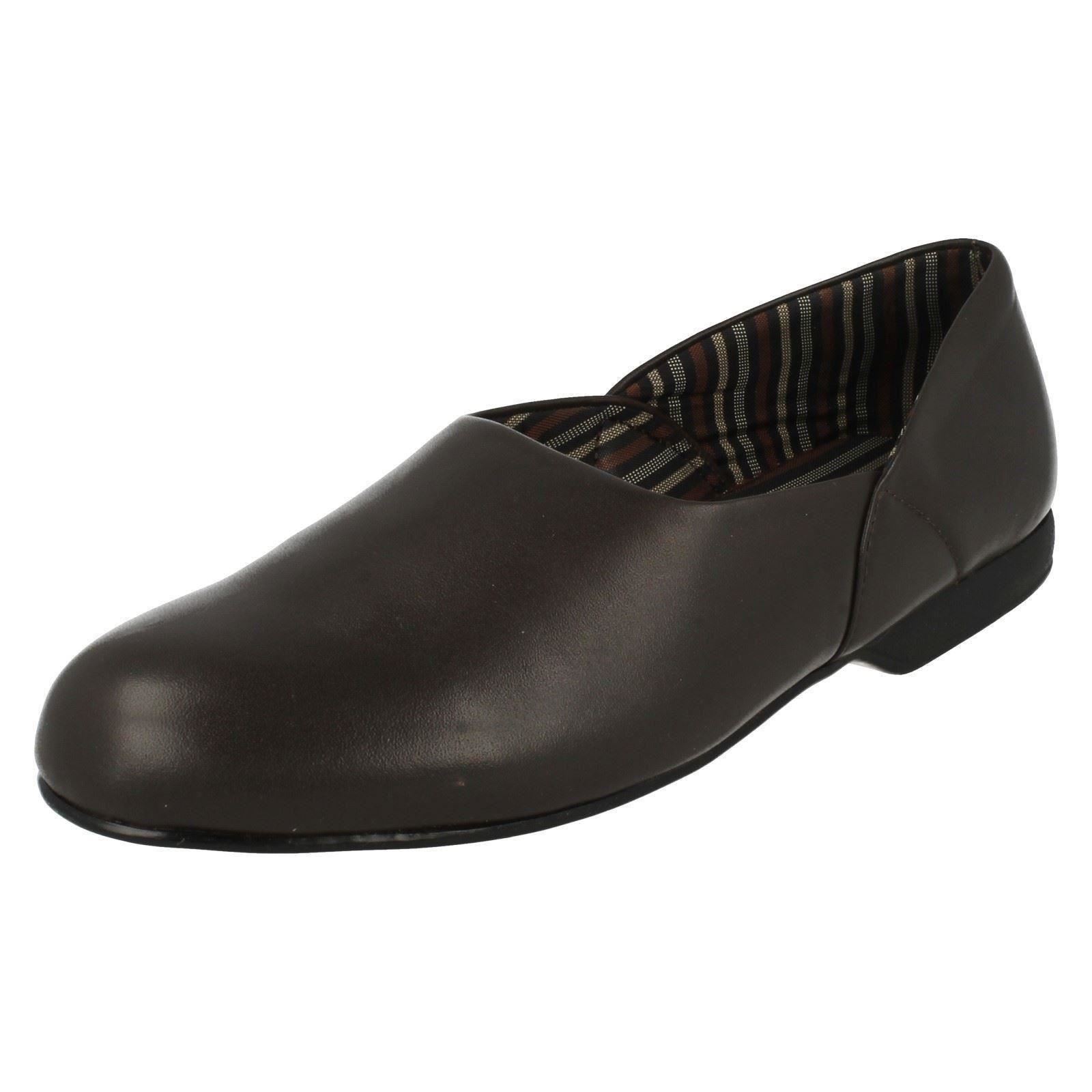 clarks mens leather slippers