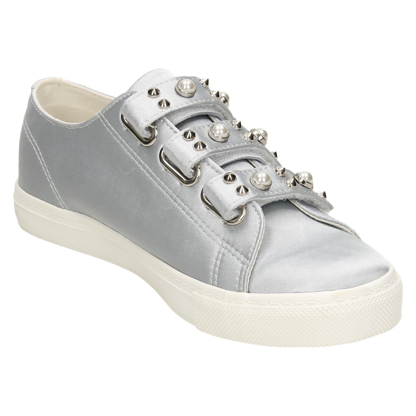 Ladies Spot On Pearl - Strap Trainers F8R0359 - Picture 16 of 28