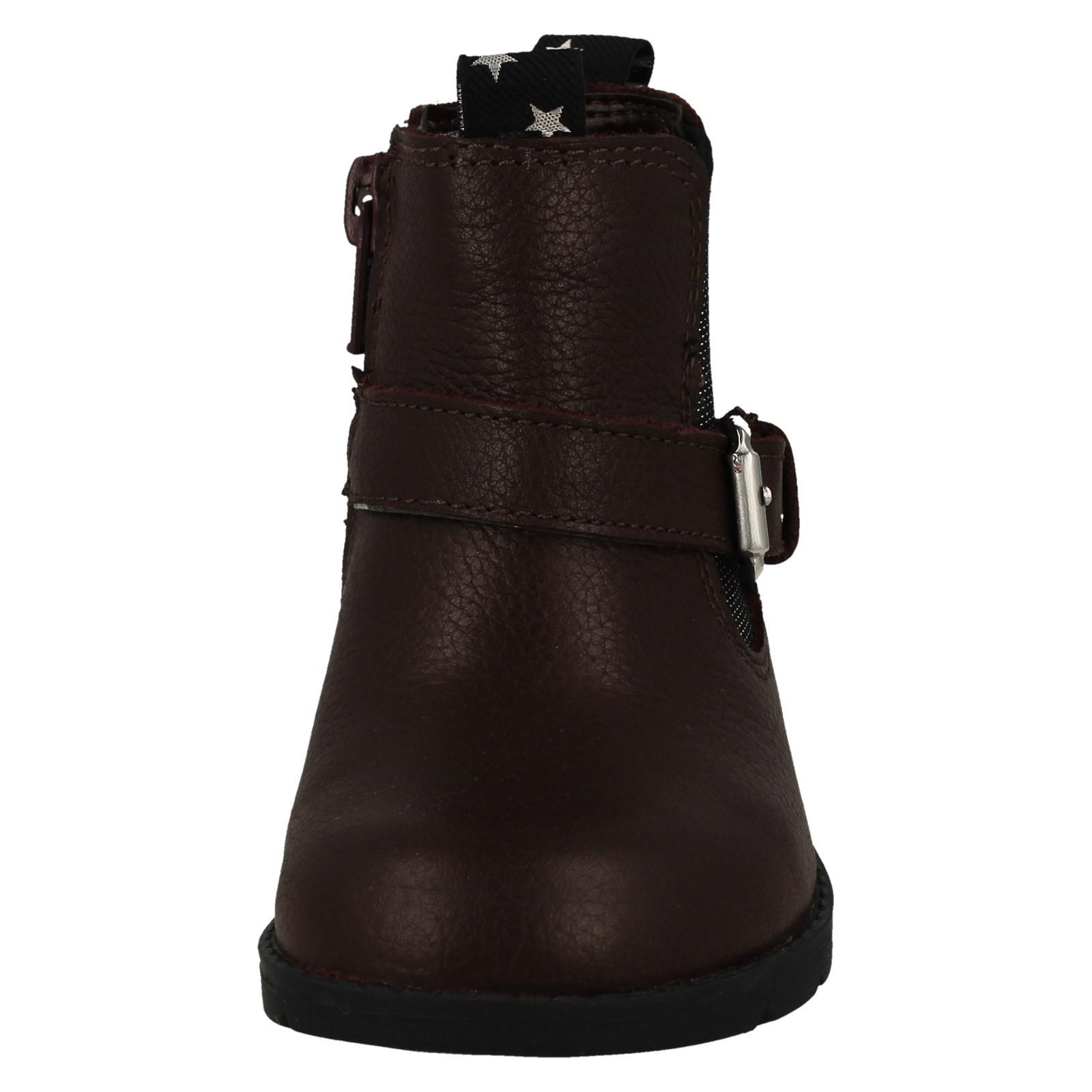 Girls Clarks Stylish Buckle Detailed Heeled Ankle Boots Dabi River T - Picture 9 of 19