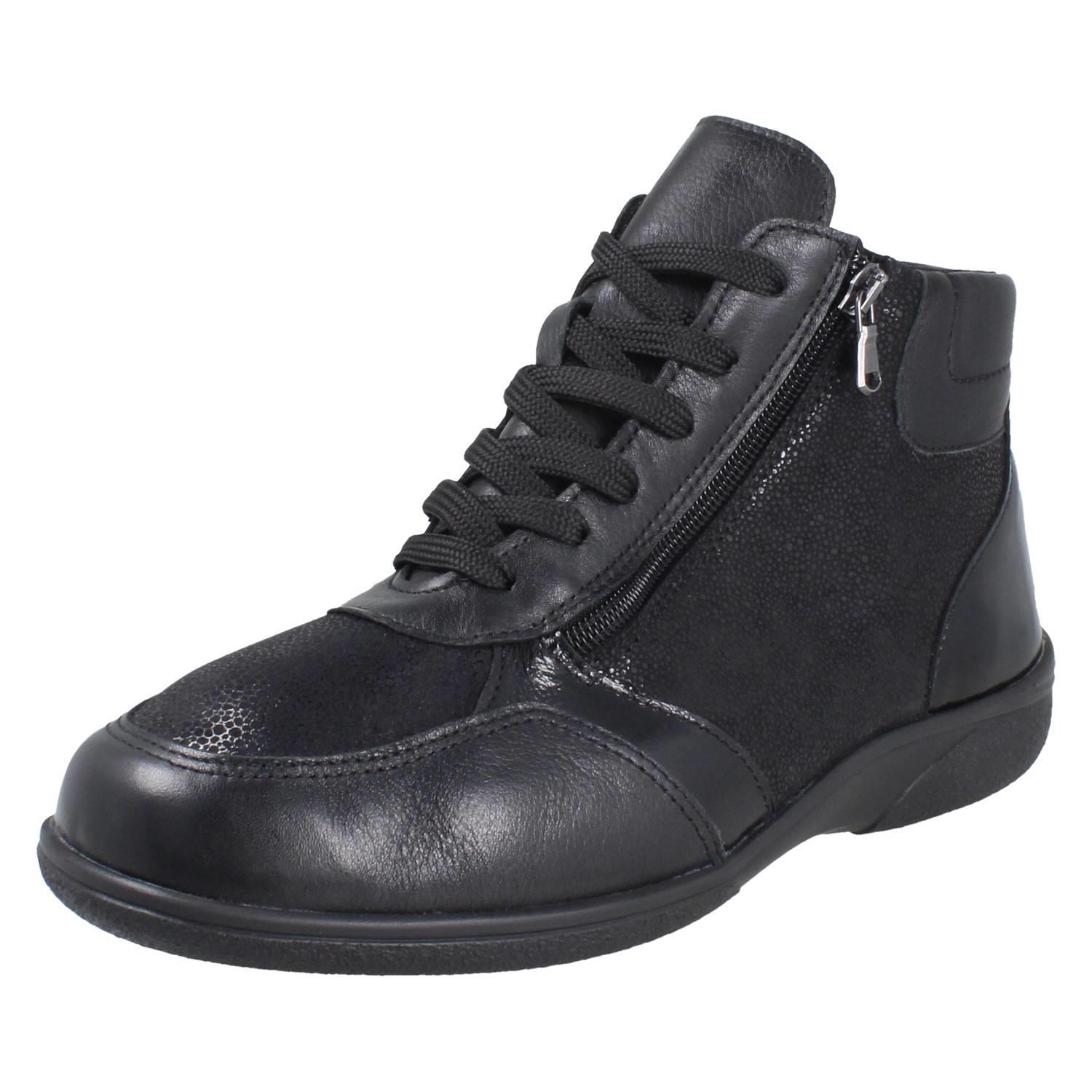 Damen DB Shoes Breite Passform Doppel Zip & Spitze Leder Stiefelette: Nova - Picture 2 of 14