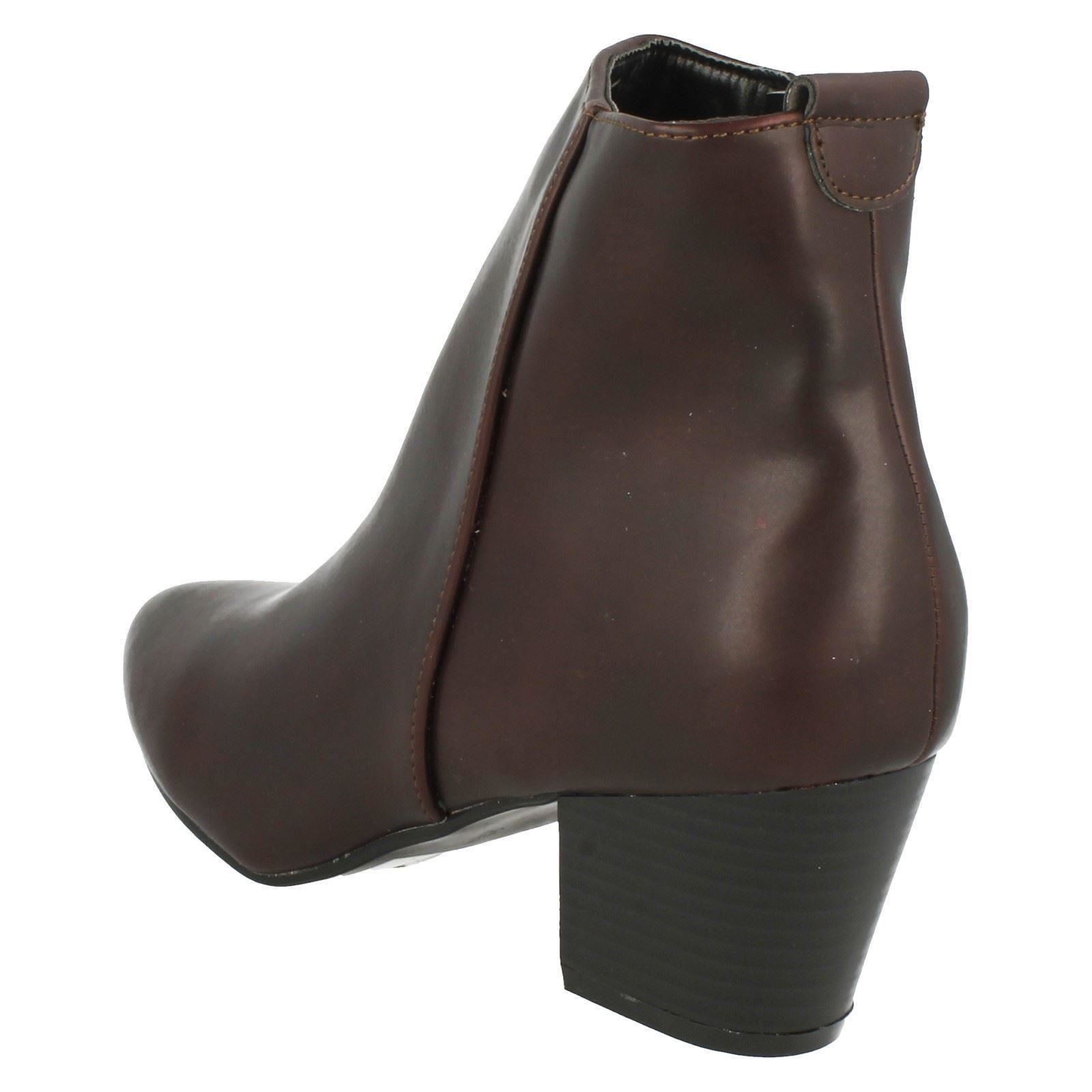 Ladies Spot On Plain Heeled *Ankle Boots* - Picture 21 of 28