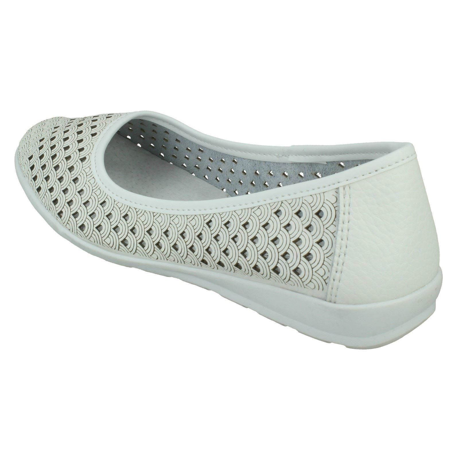 Ladies Eaze Synthetic Slip On Casual Ballerina Shoes - Picture 31 of 47